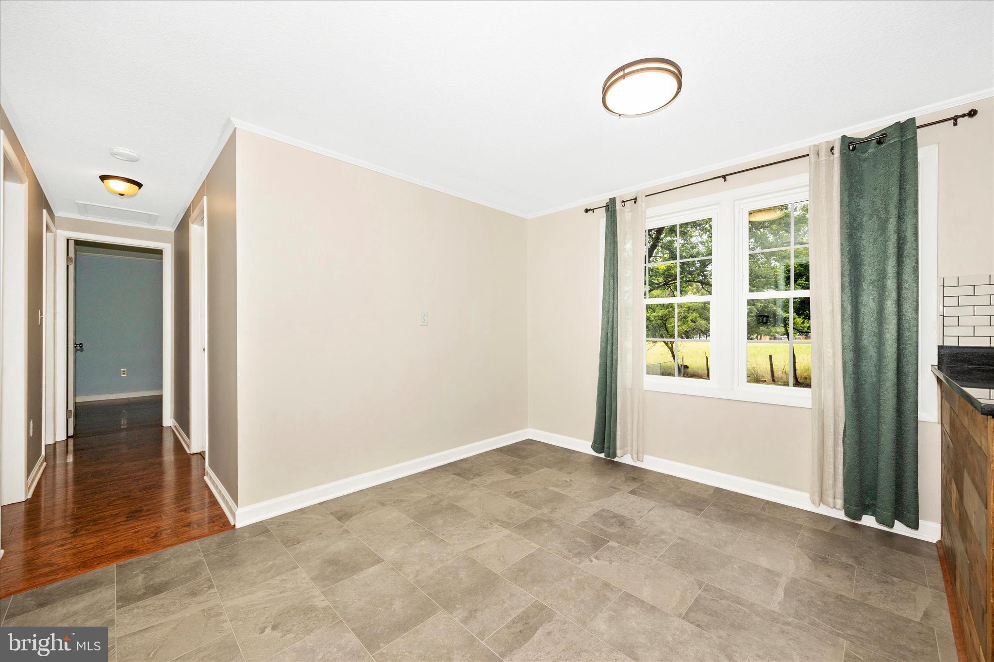 FORD ROAD ACRES - Residential