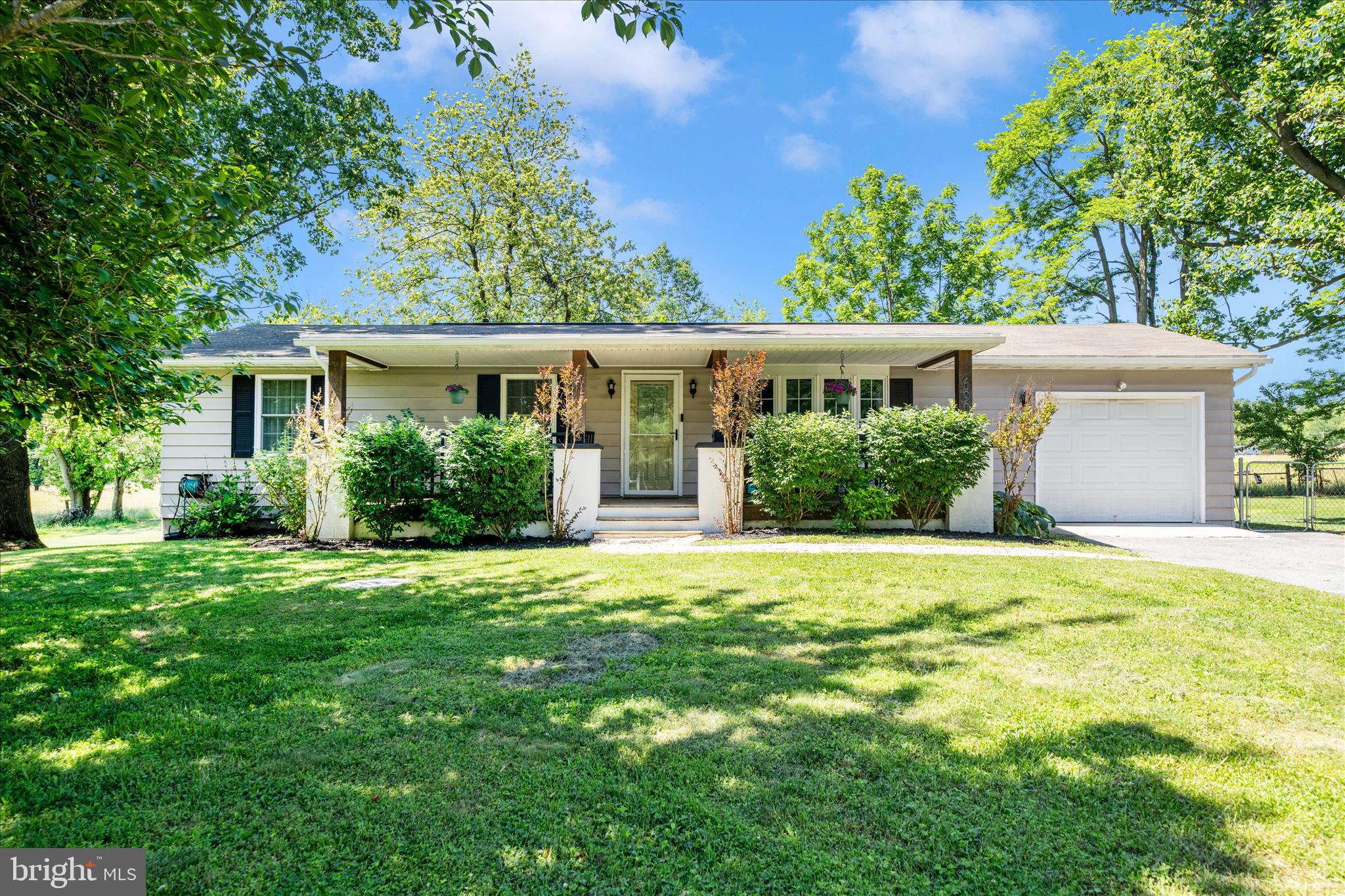 FORD ROAD ACRES - Residential