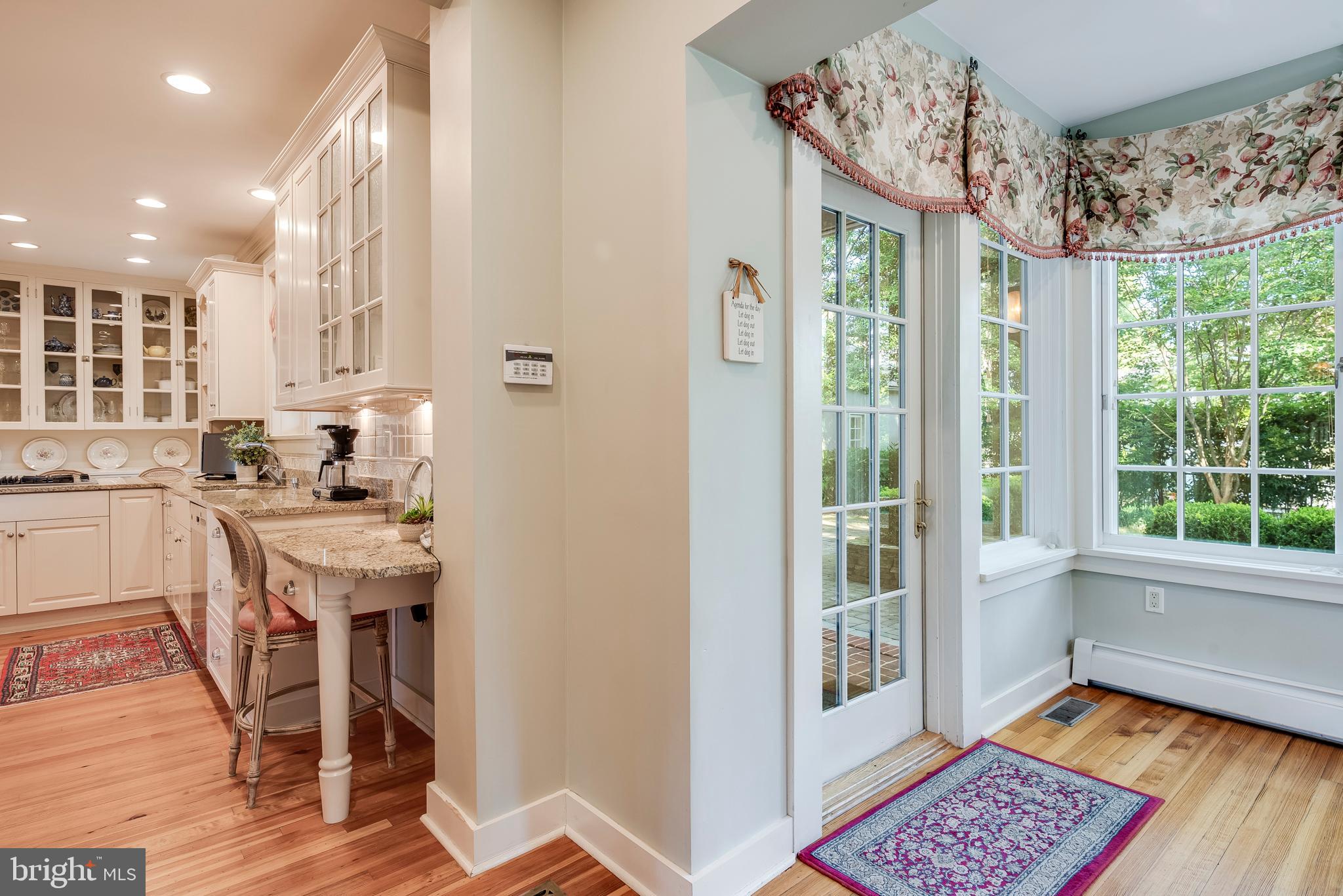 MURRAY HILL - Residential