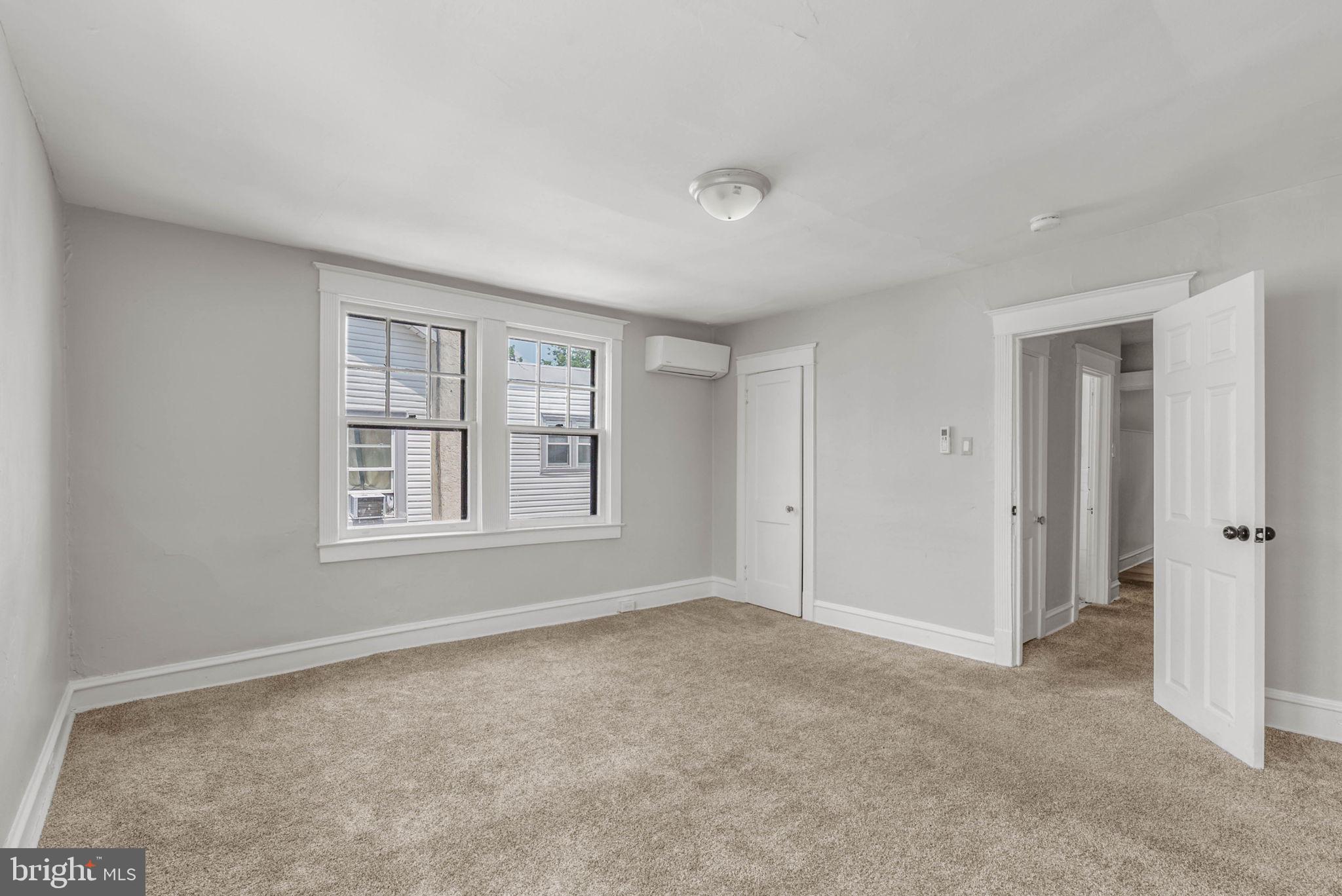 HIGHLAND PARK - Residential Income