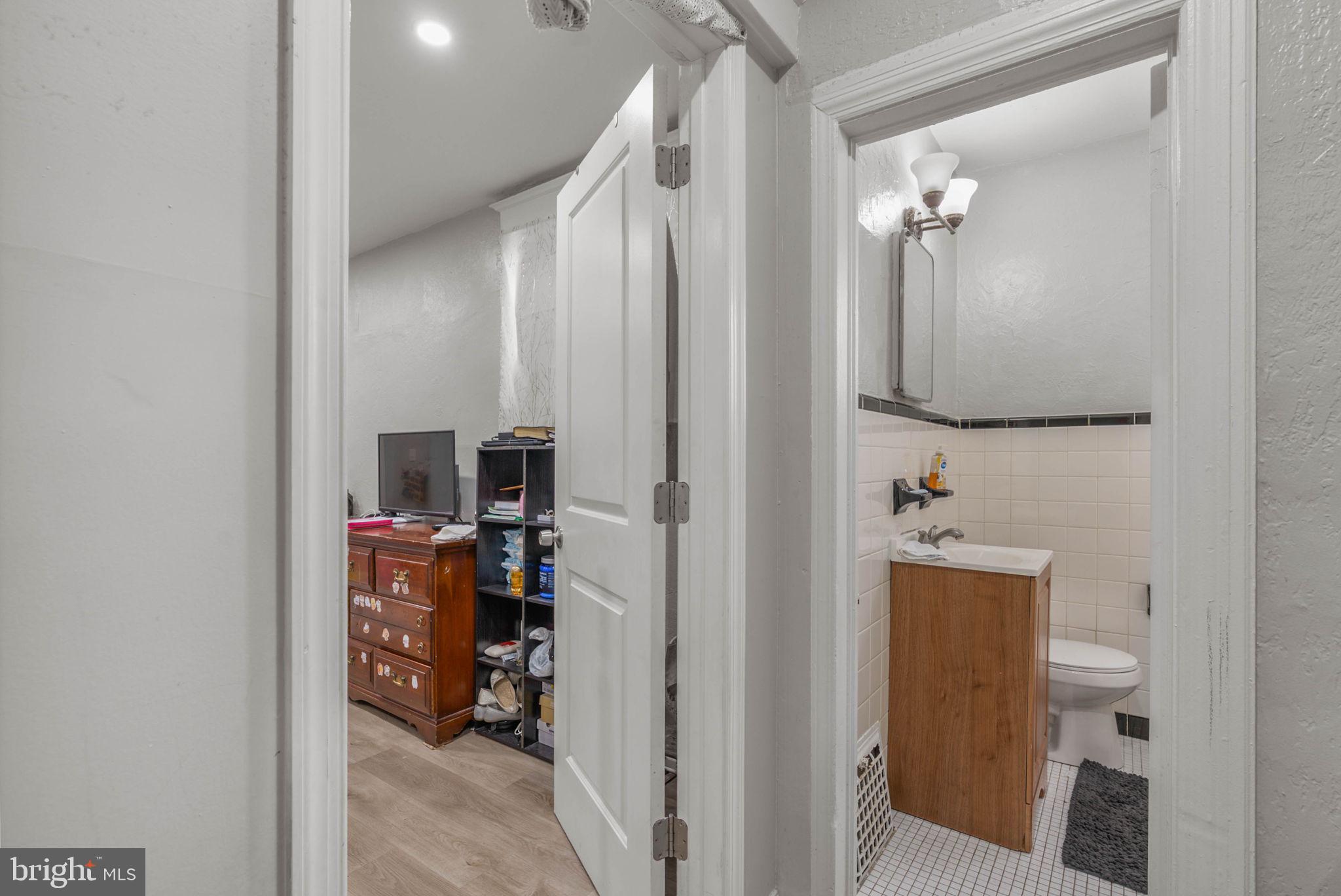 HIGHLAND PARK - Residential Income