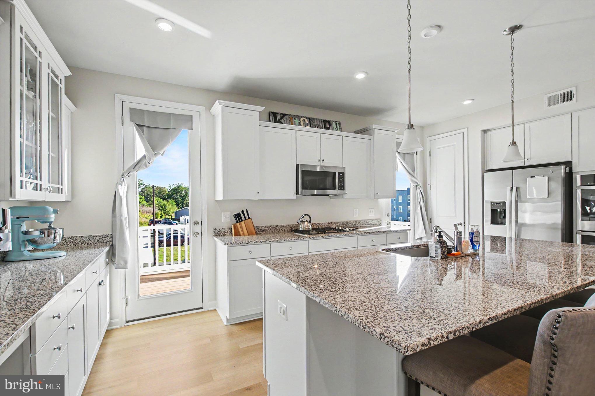 HIGHLAND PARK - Residential