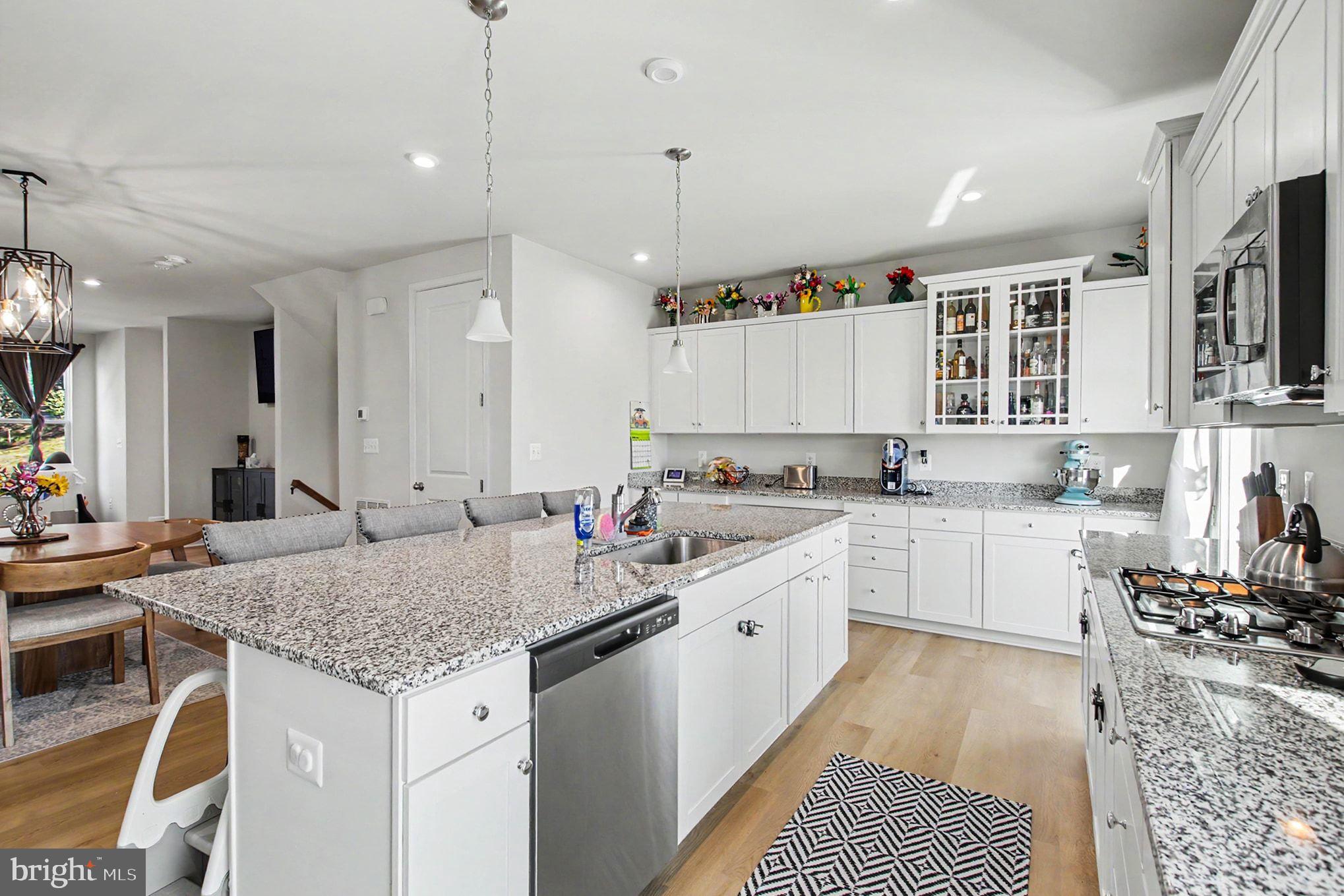 HIGHLAND PARK - Residential
