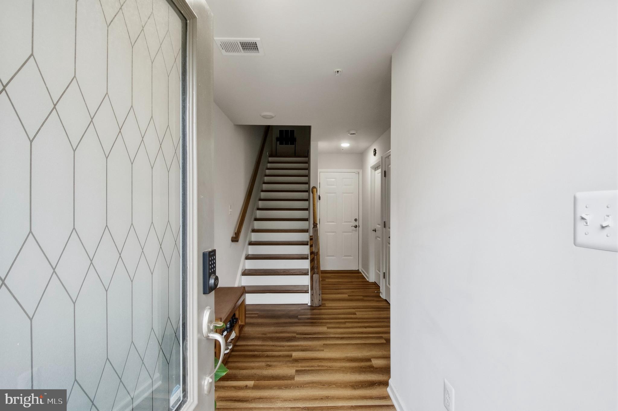 GATEWAY WEST - Residential