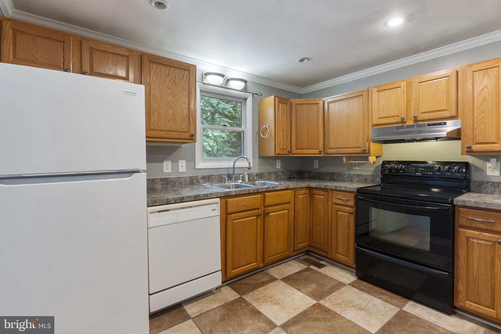 CHESAPEAKE RANCH ESTATES - Residential