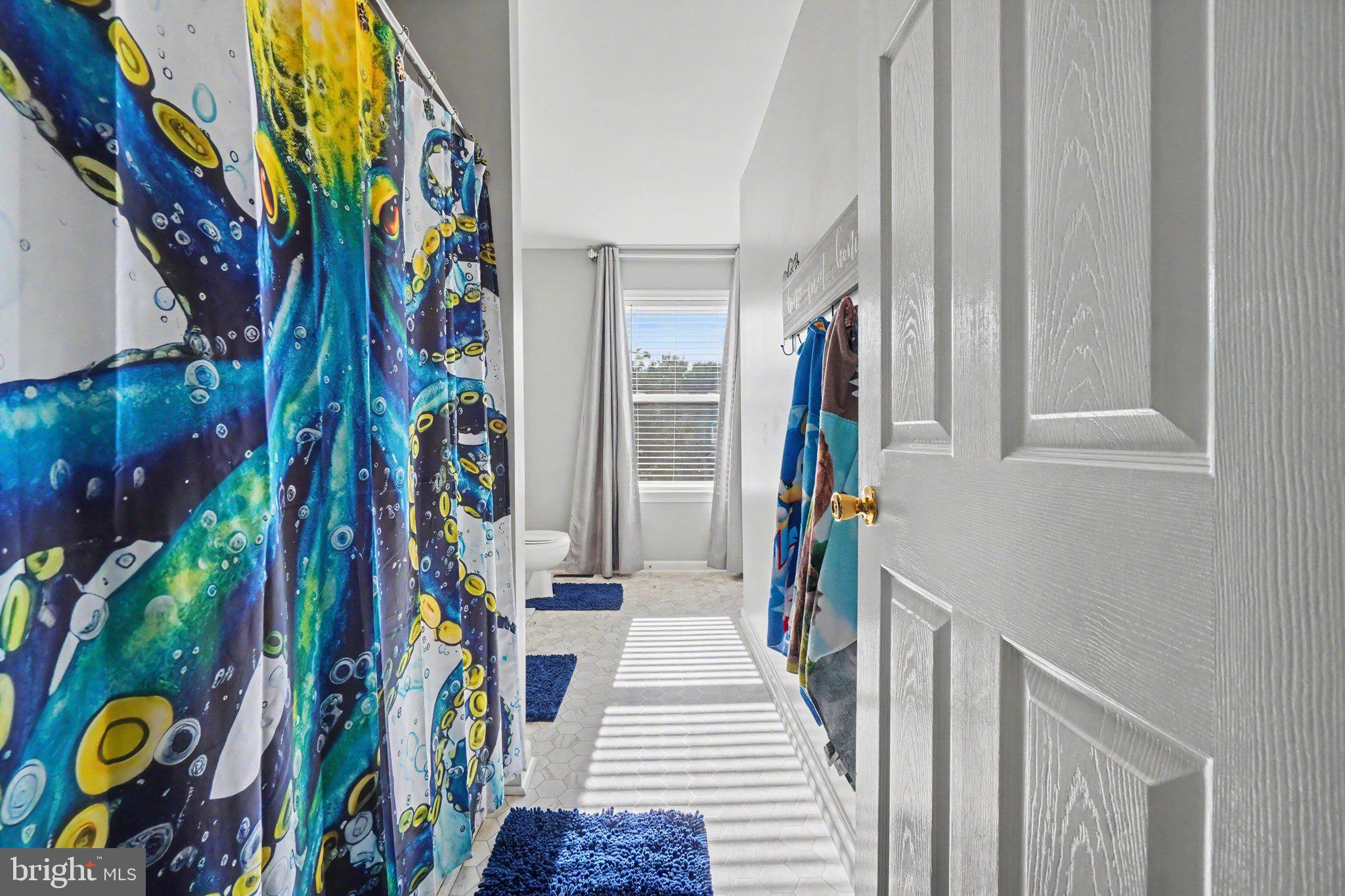 SHERMAN OAKS - Residential