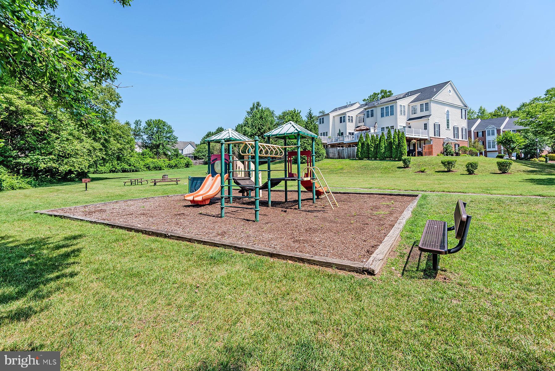CROFTON MANOR - Residential