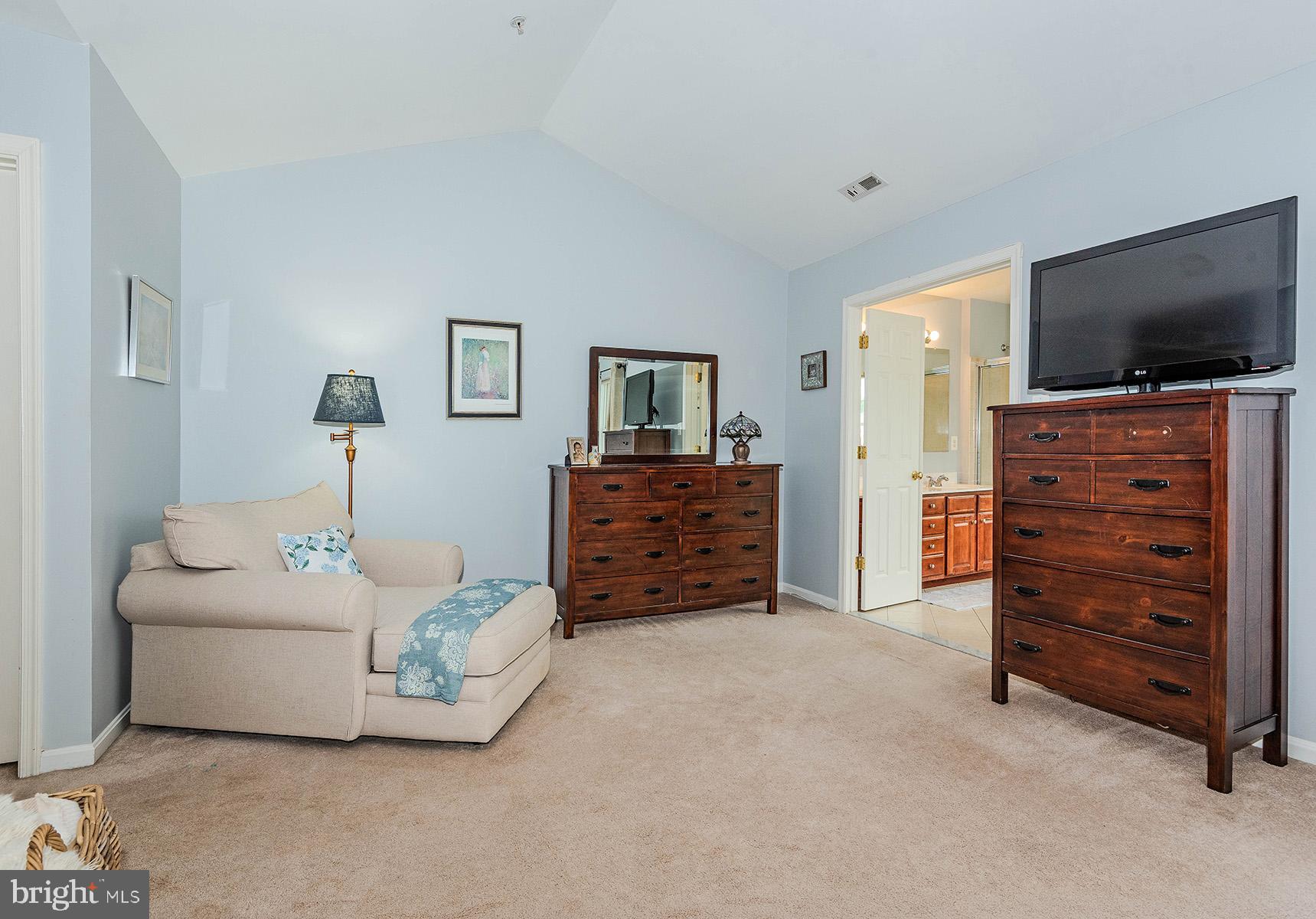 CROFTON MANOR - Residential