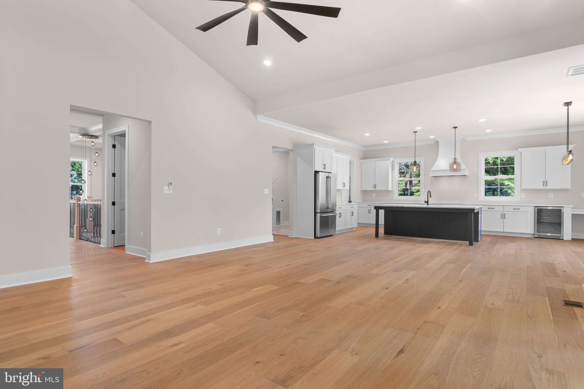 WINDEMEER FARM ESTATES - Residential