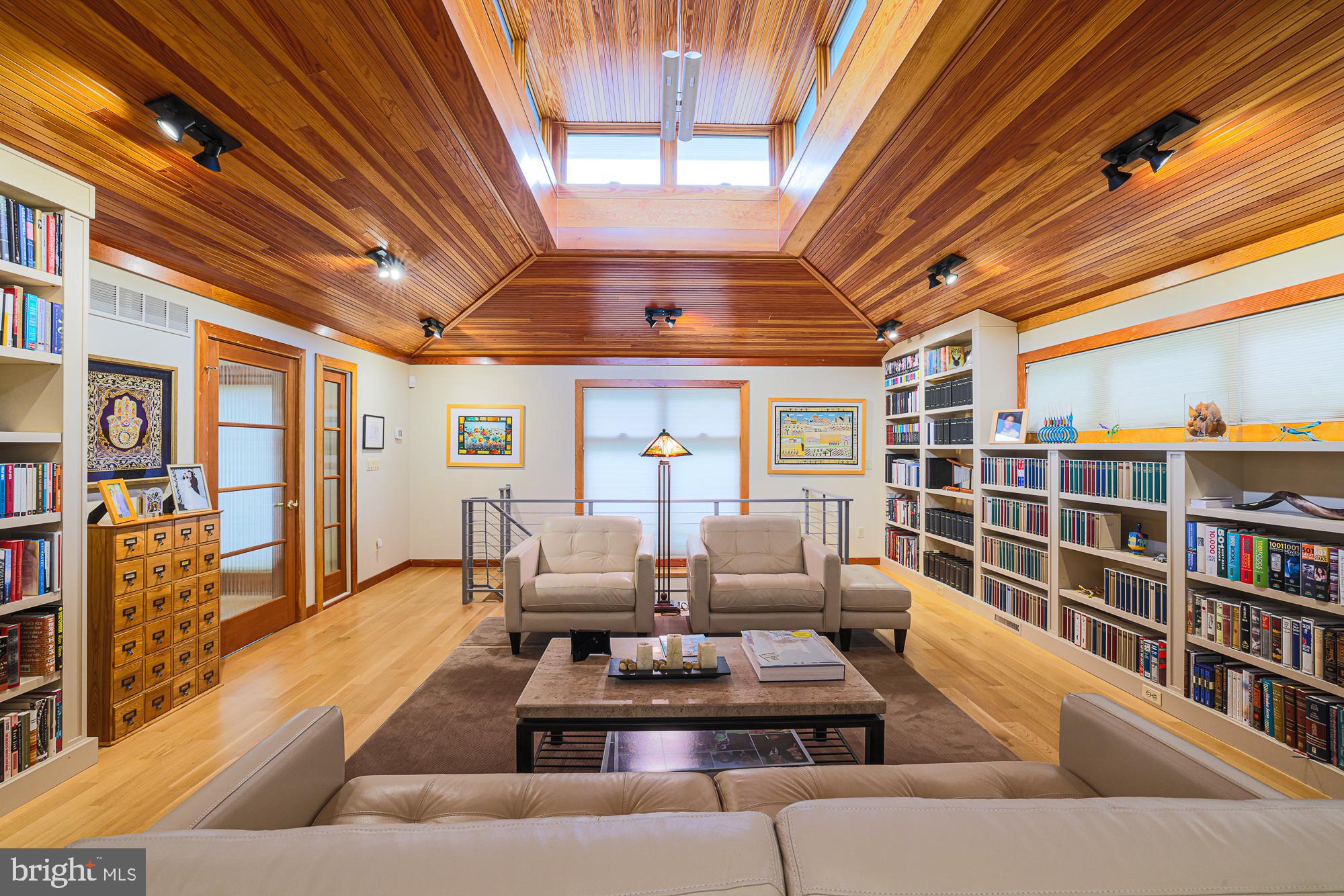 GREENSPRING - Residential
