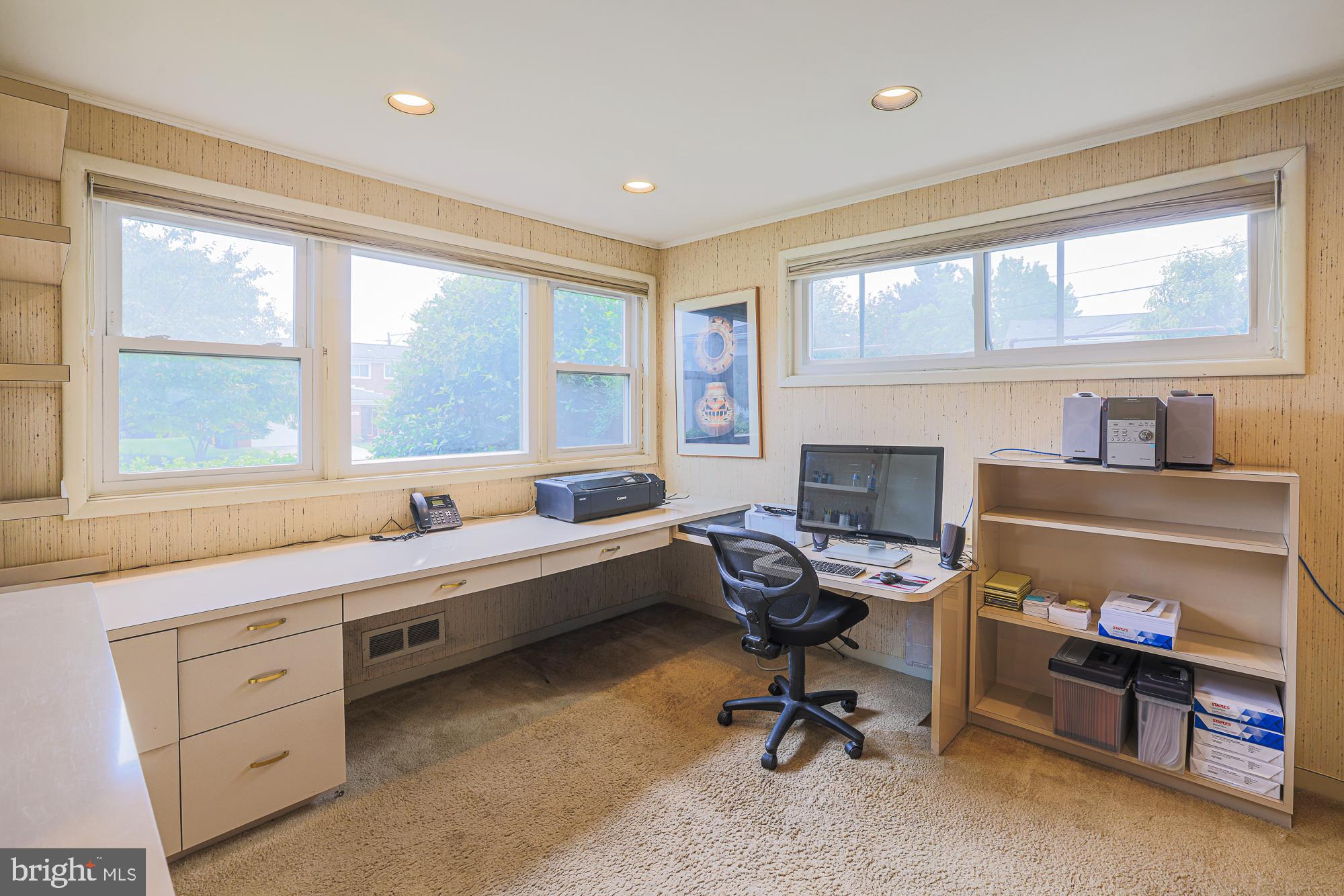 GREENSPRING - Residential
