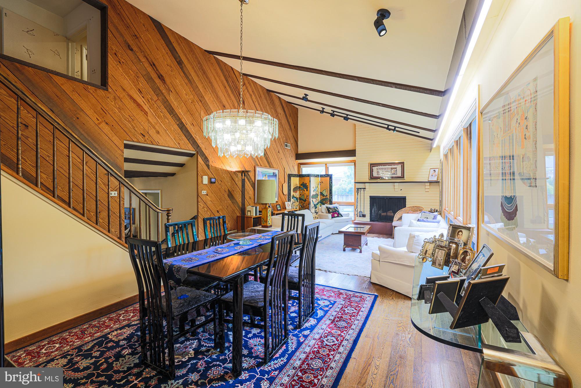 GREENSPRING - Residential