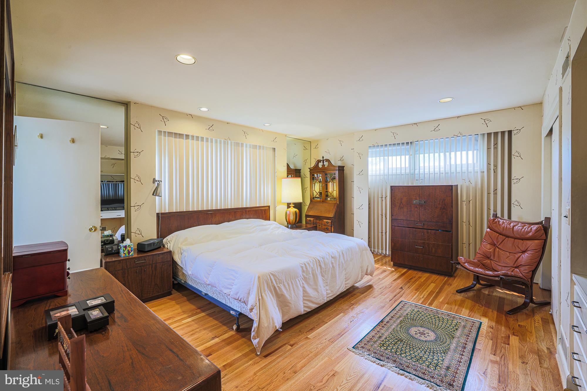 GREENSPRING - Residential