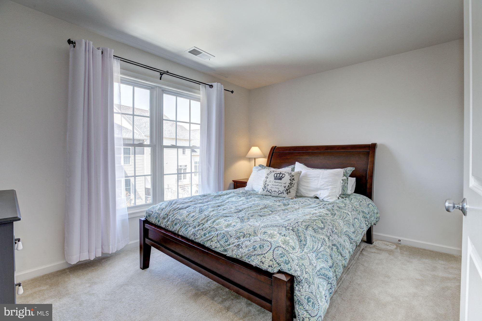 POPLAR RUN - Residential