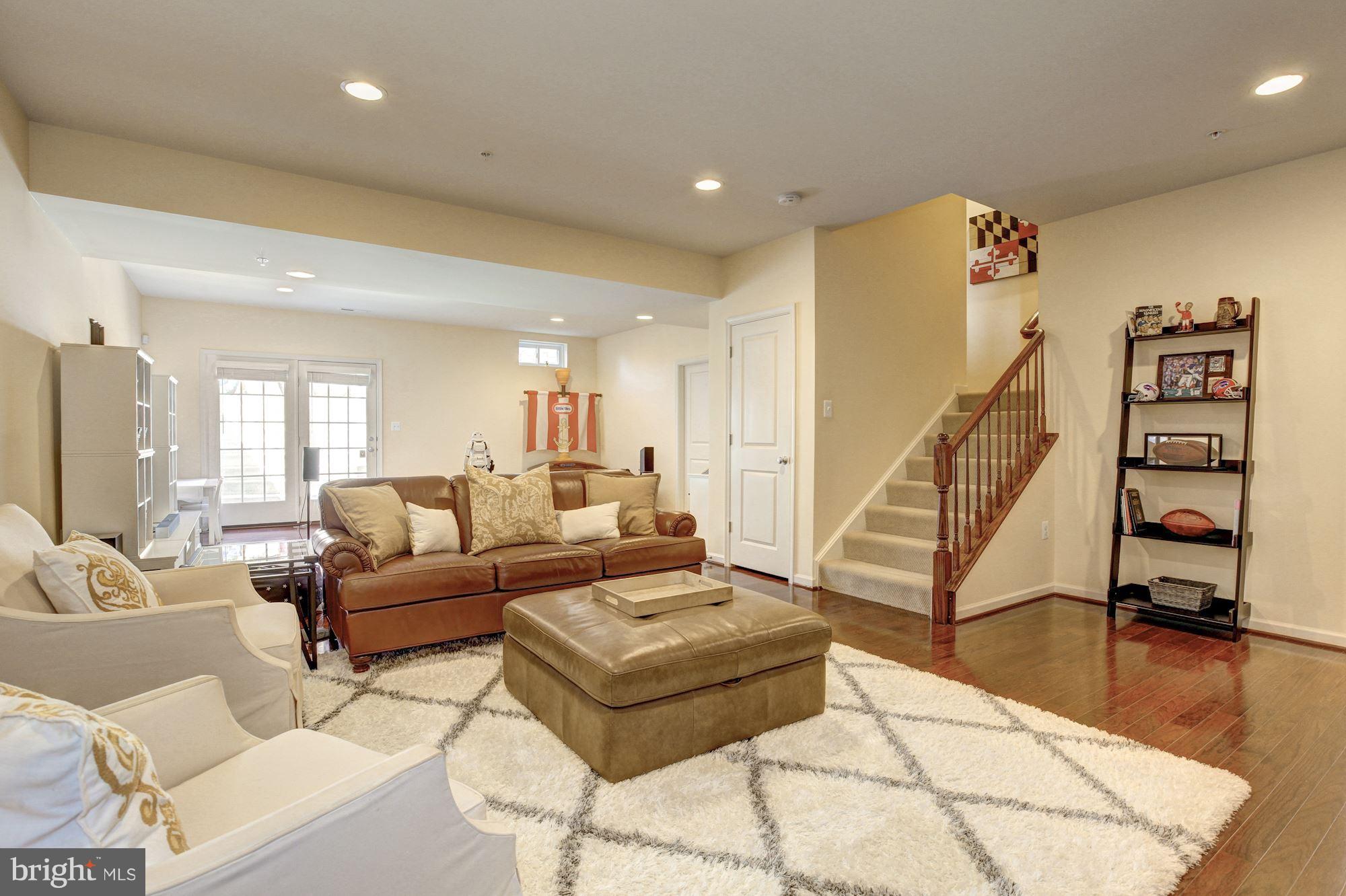 POPLAR RUN - Residential