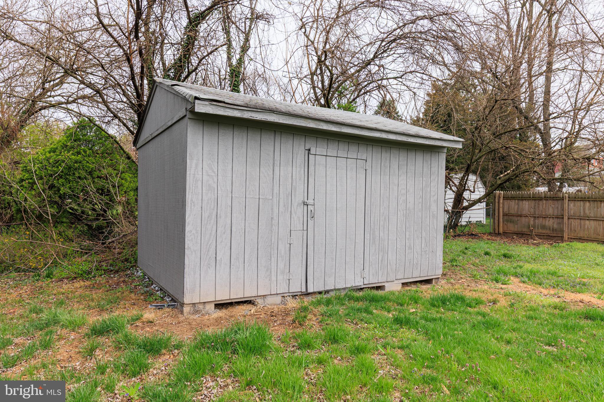 FERNDALE FARMS - Residential
