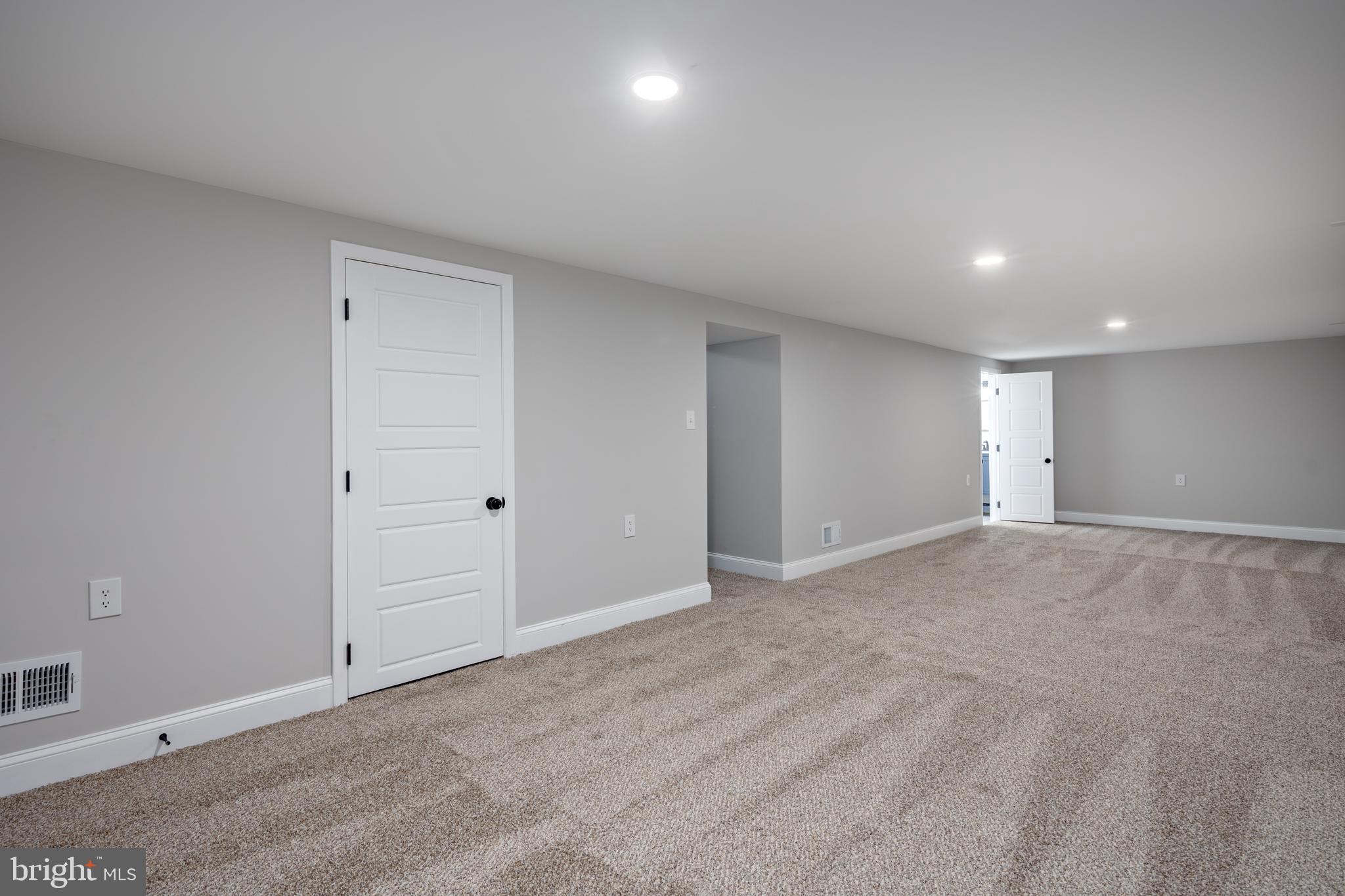 FERNDALE FARMS - Residential