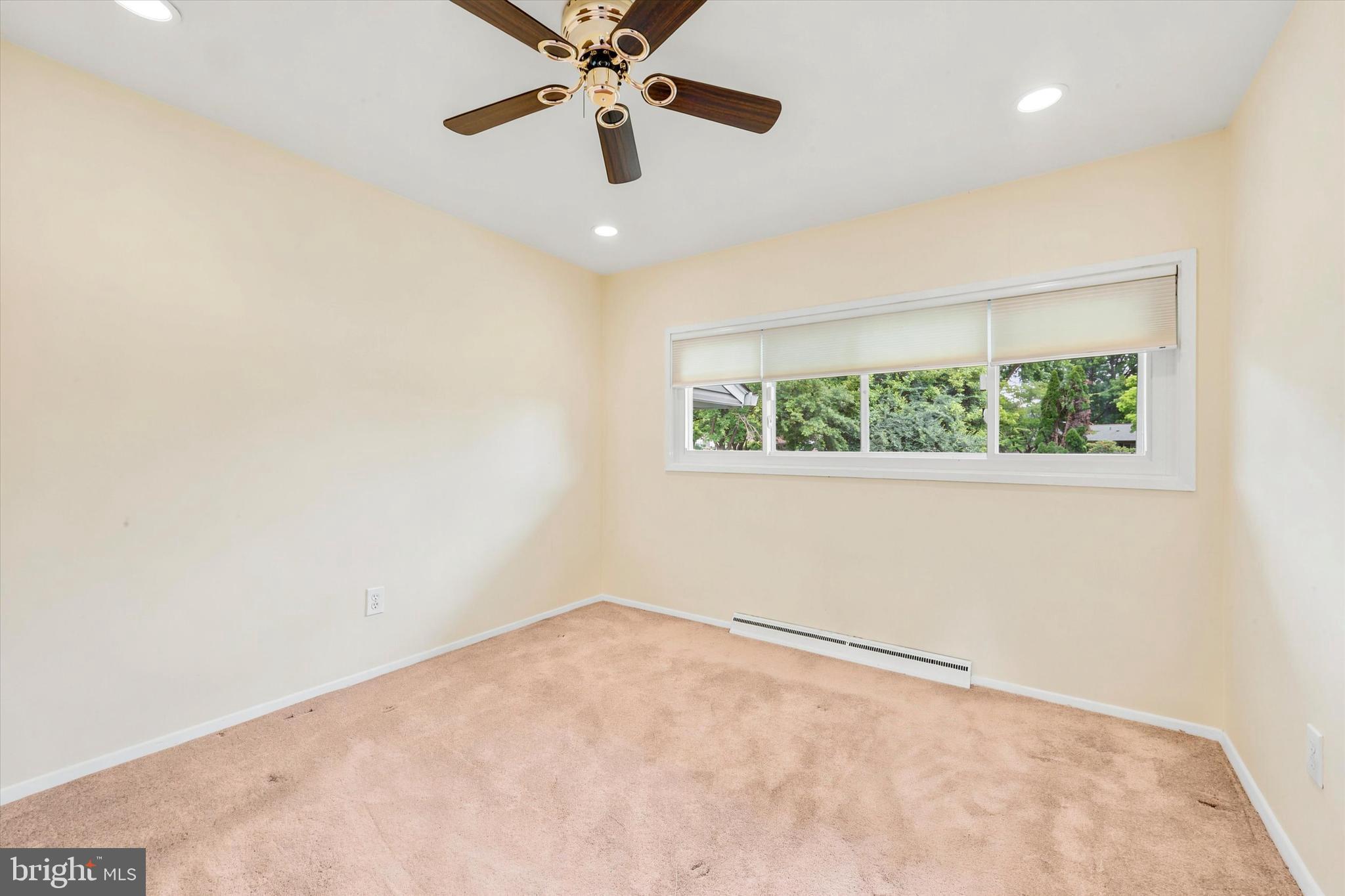 RIDDLEWOOD - Residential