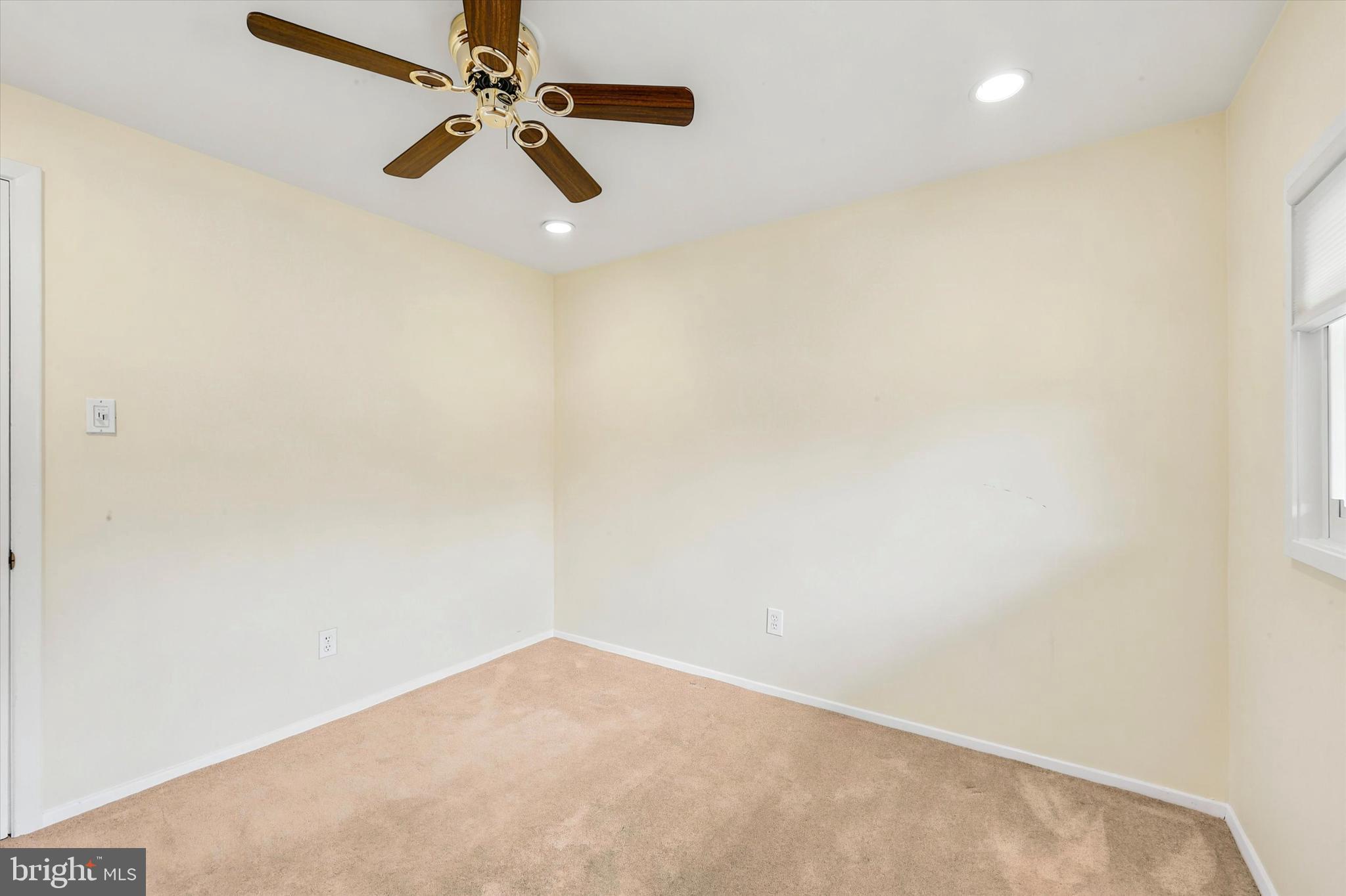 RIDDLEWOOD - Residential