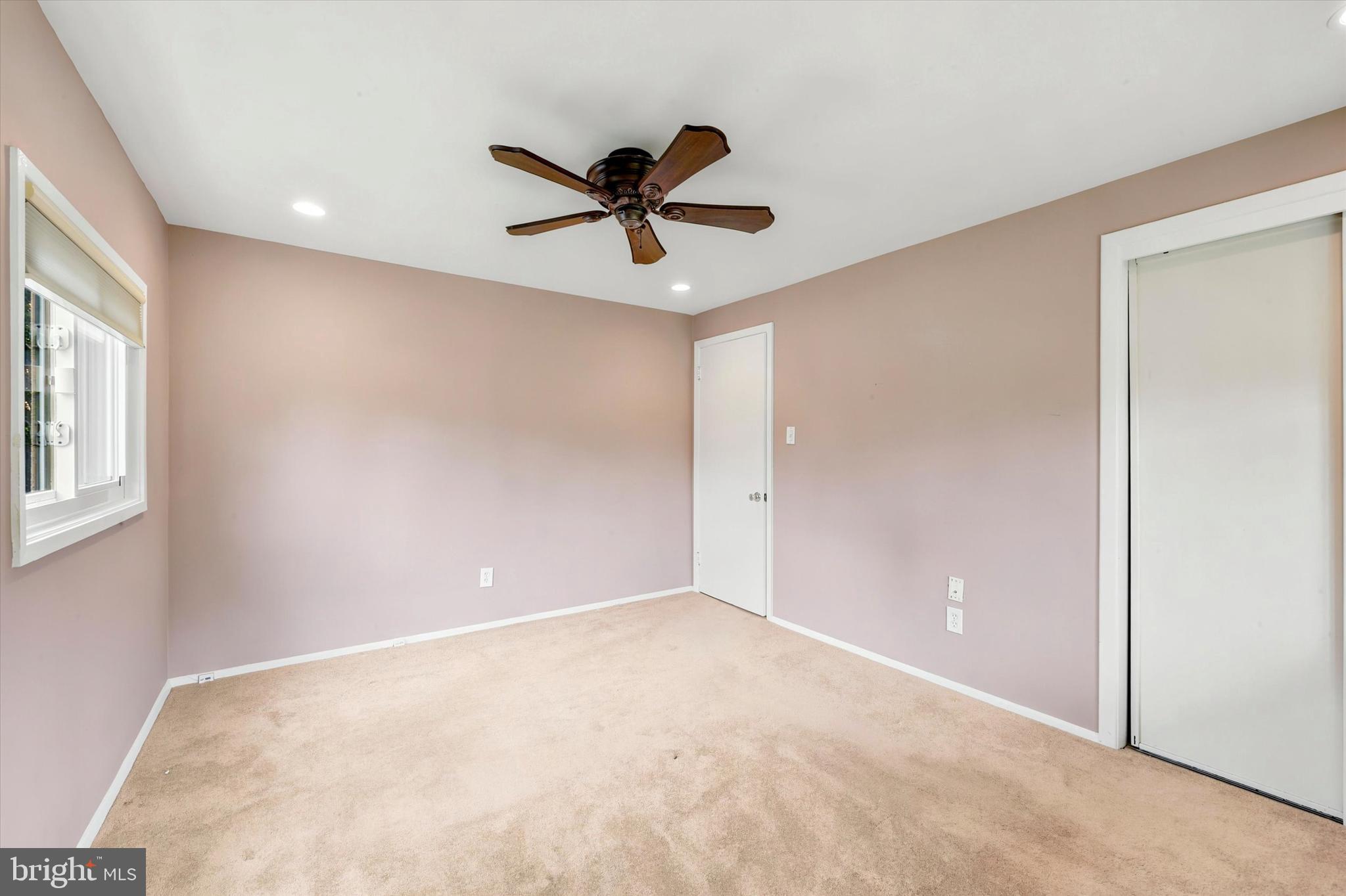 RIDDLEWOOD - Residential