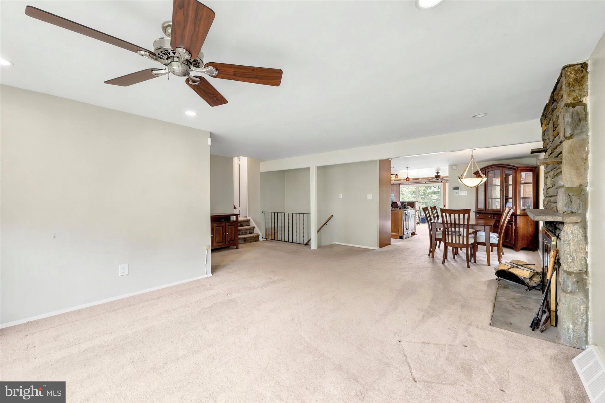 RIDDLEWOOD - Residential
