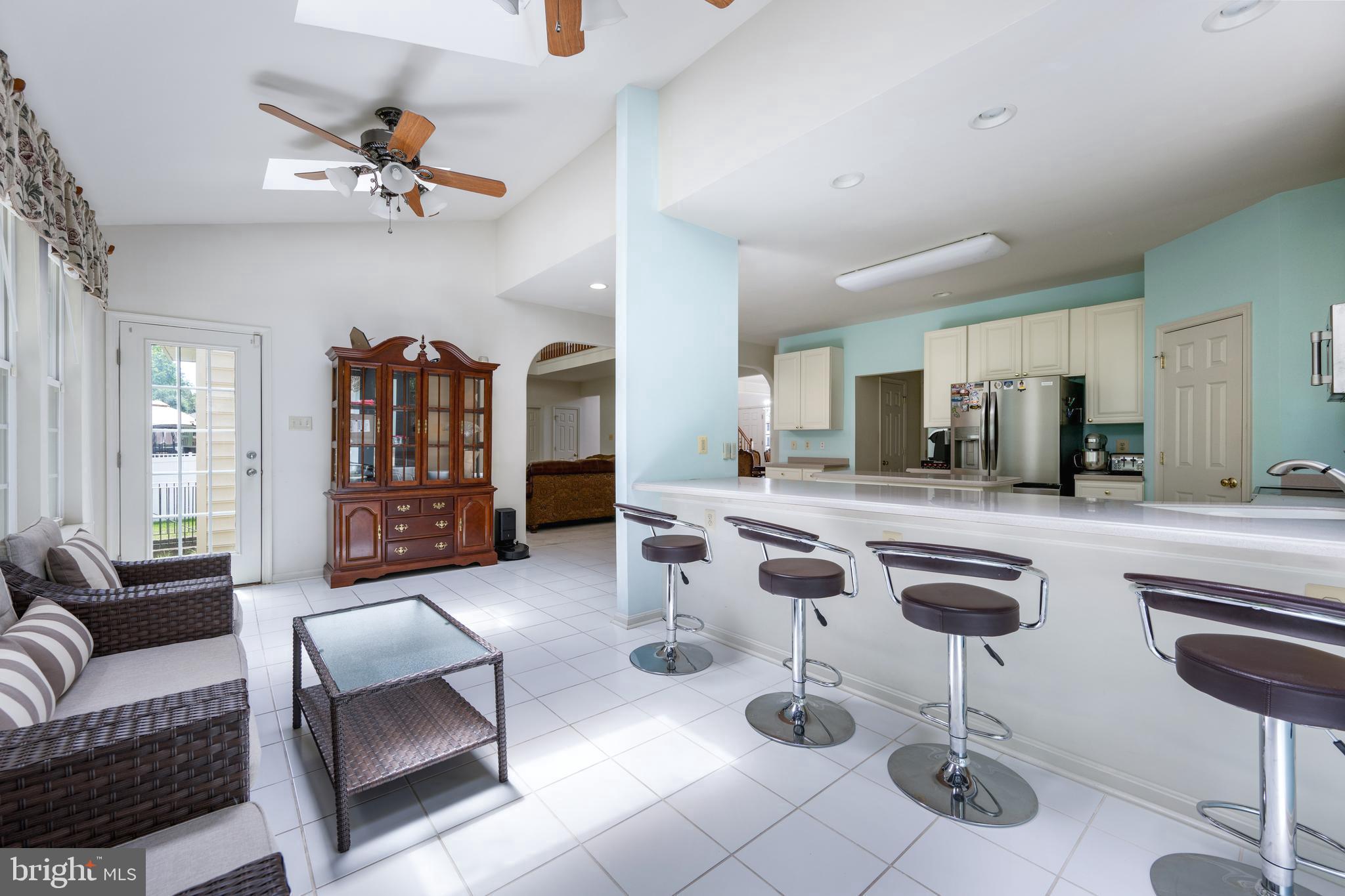 SHADOW HILLS - Residential