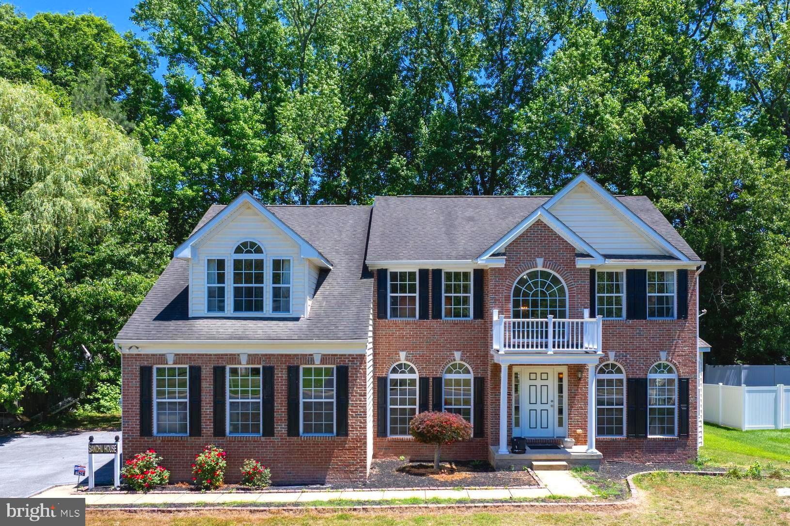 SHADOW HILLS - Residential