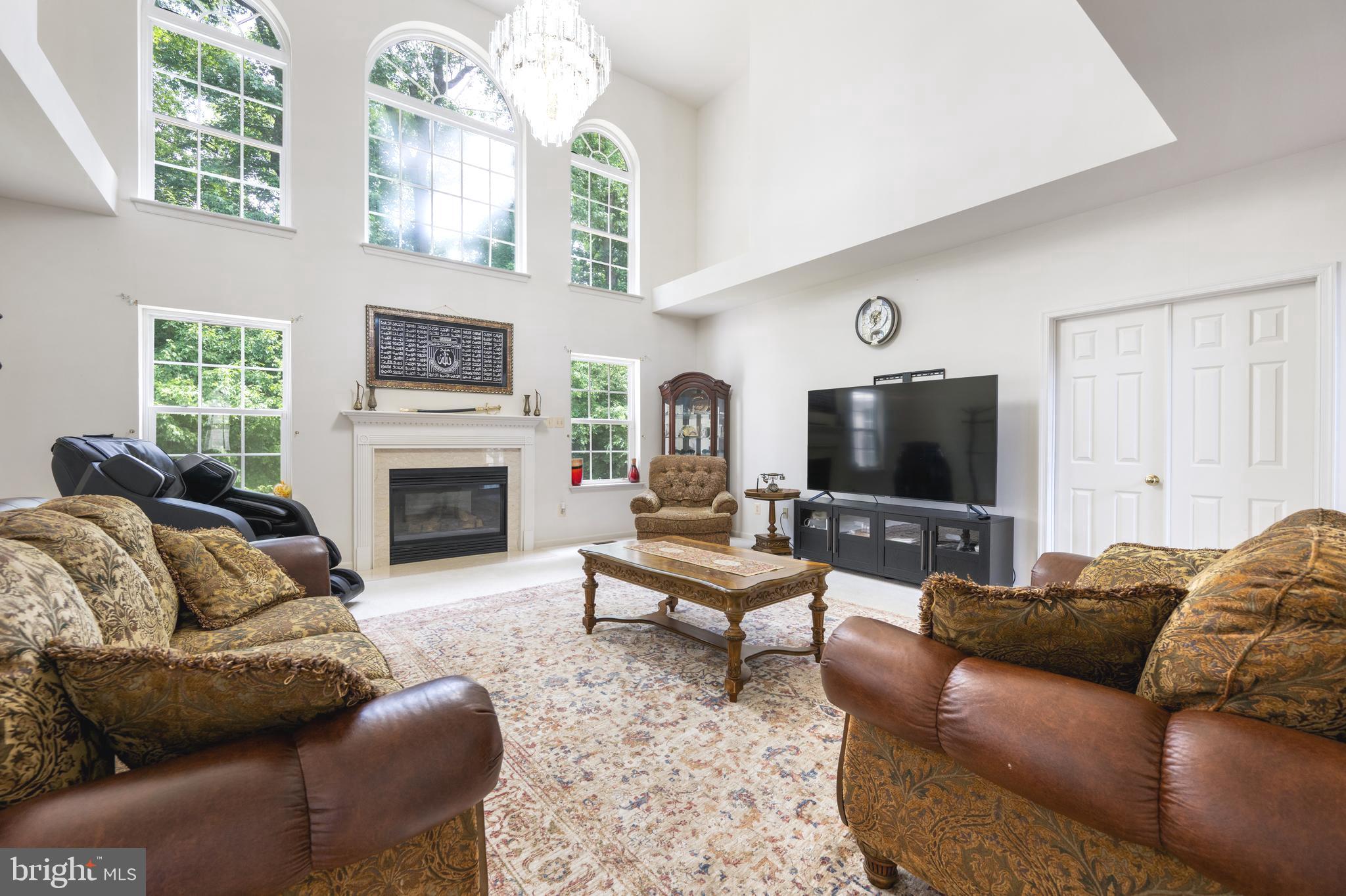 SHADOW HILLS - Residential