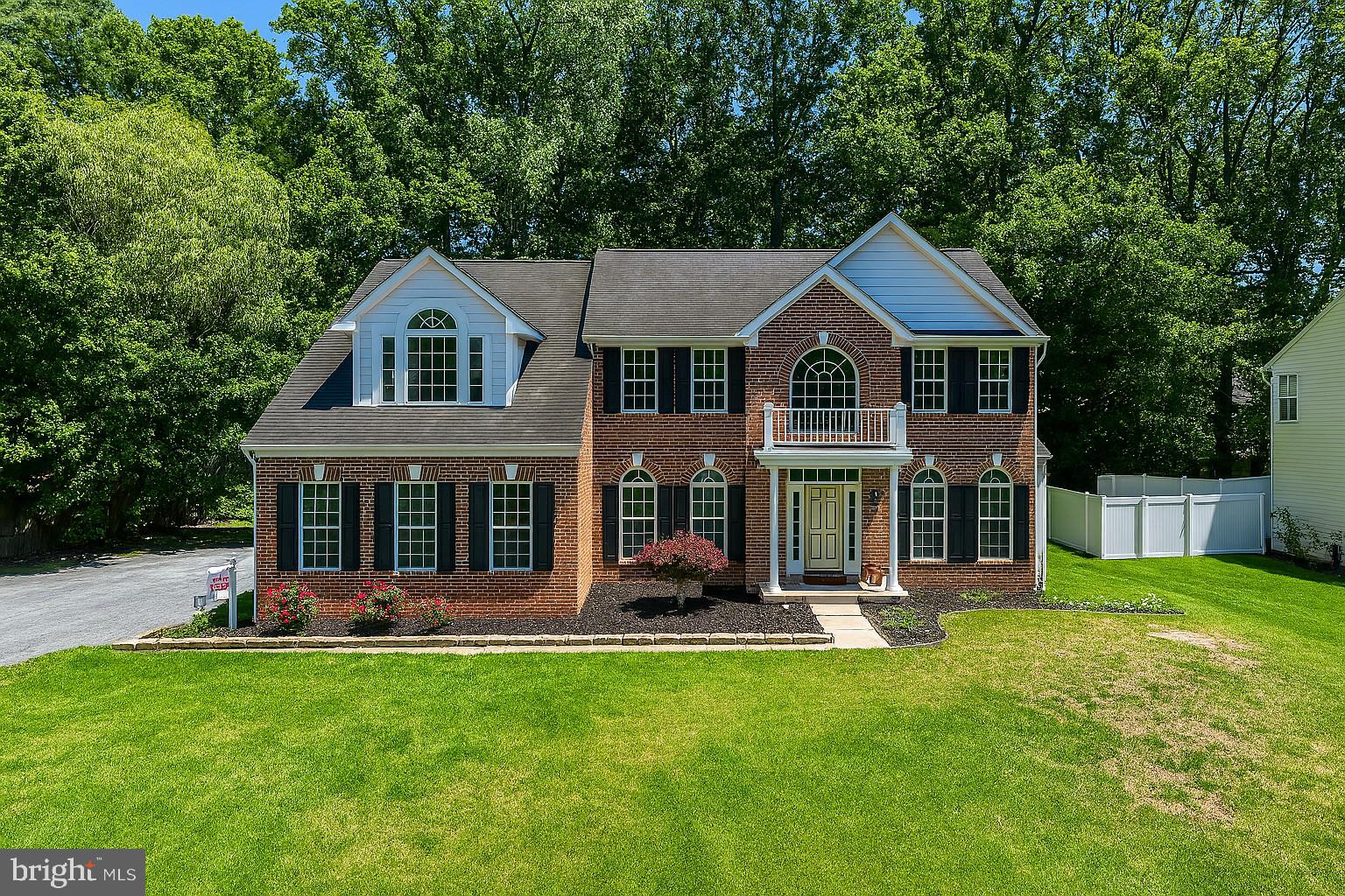 SHADOW HILLS - Residential