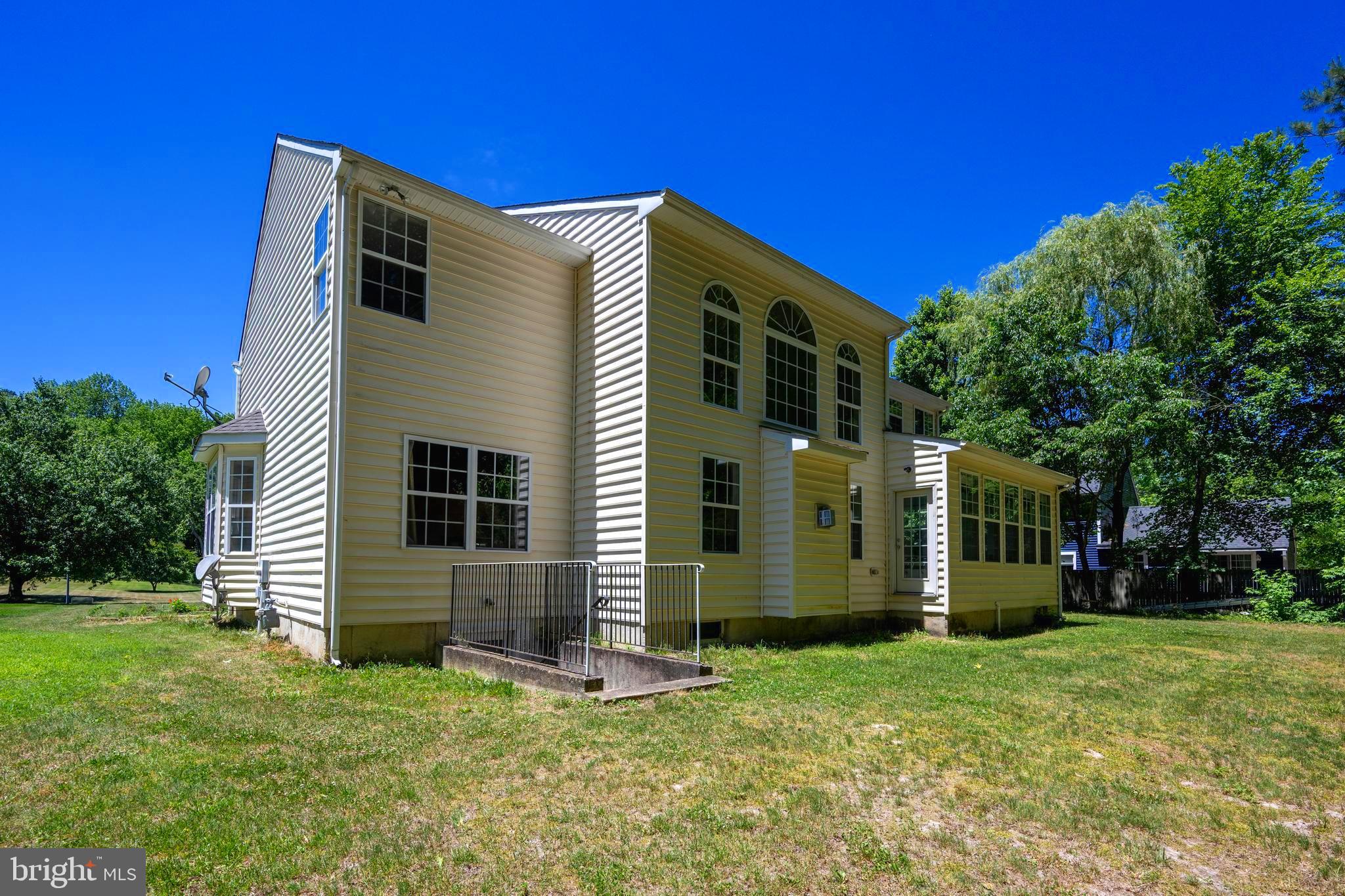 SHADOW HILLS - Residential