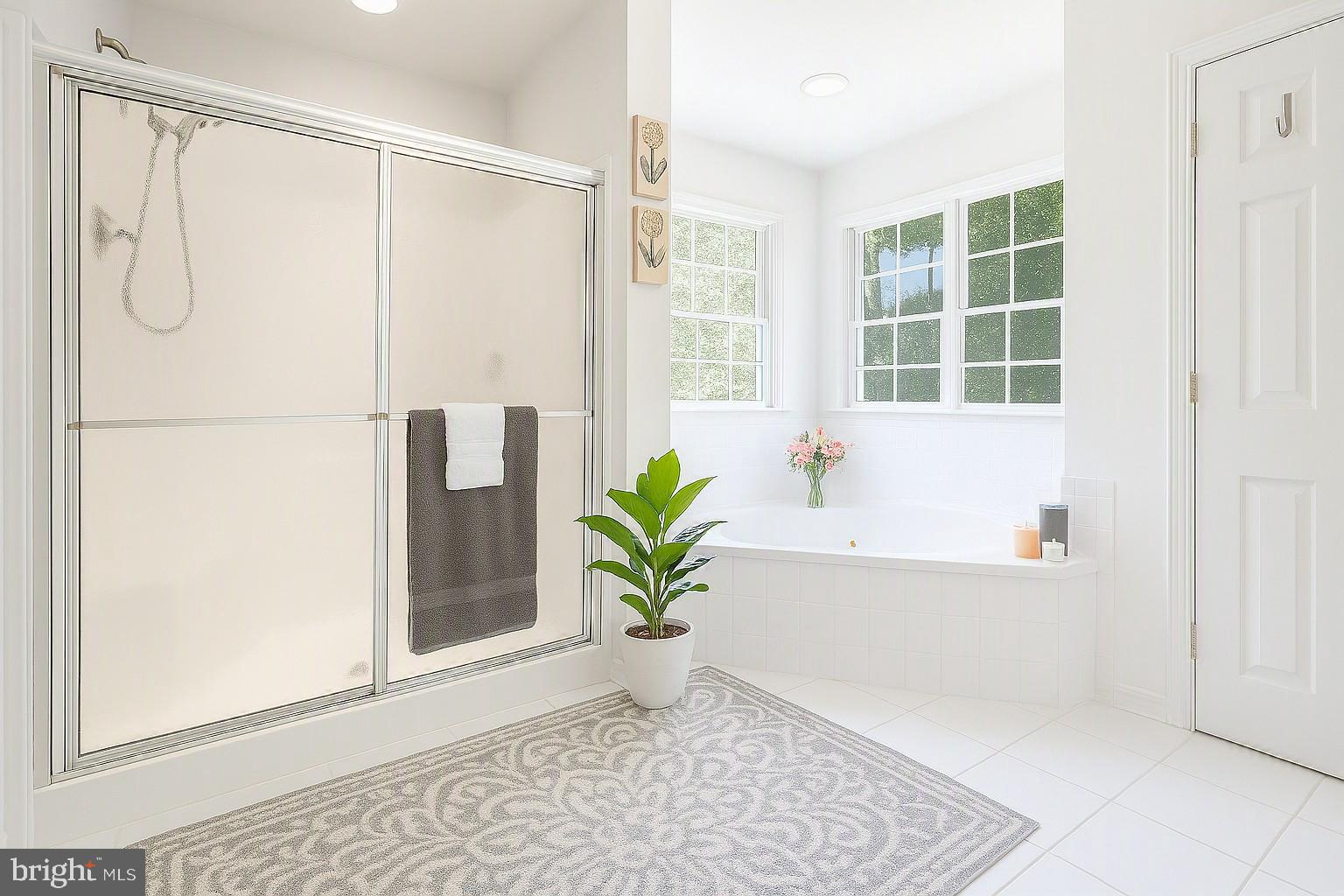 SHADOW HILLS - Residential