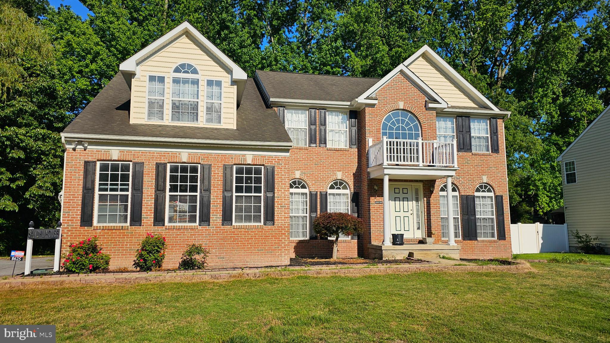 SHADOW HILLS - Residential