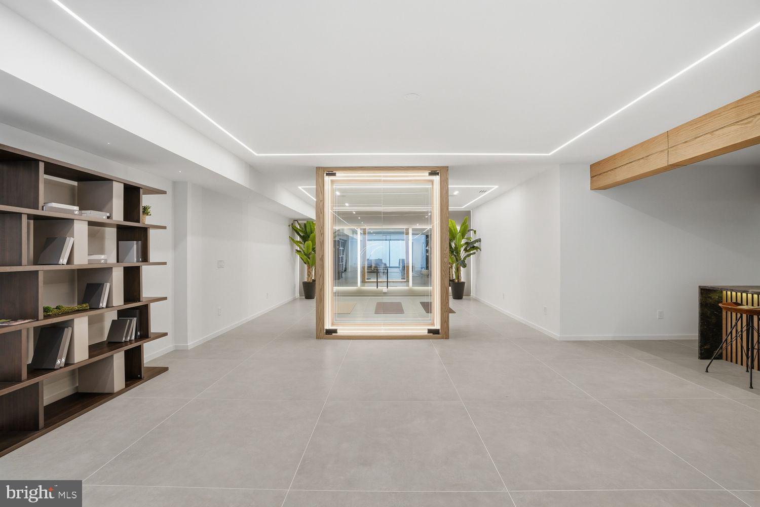 SALONA VILLAGE - Residential