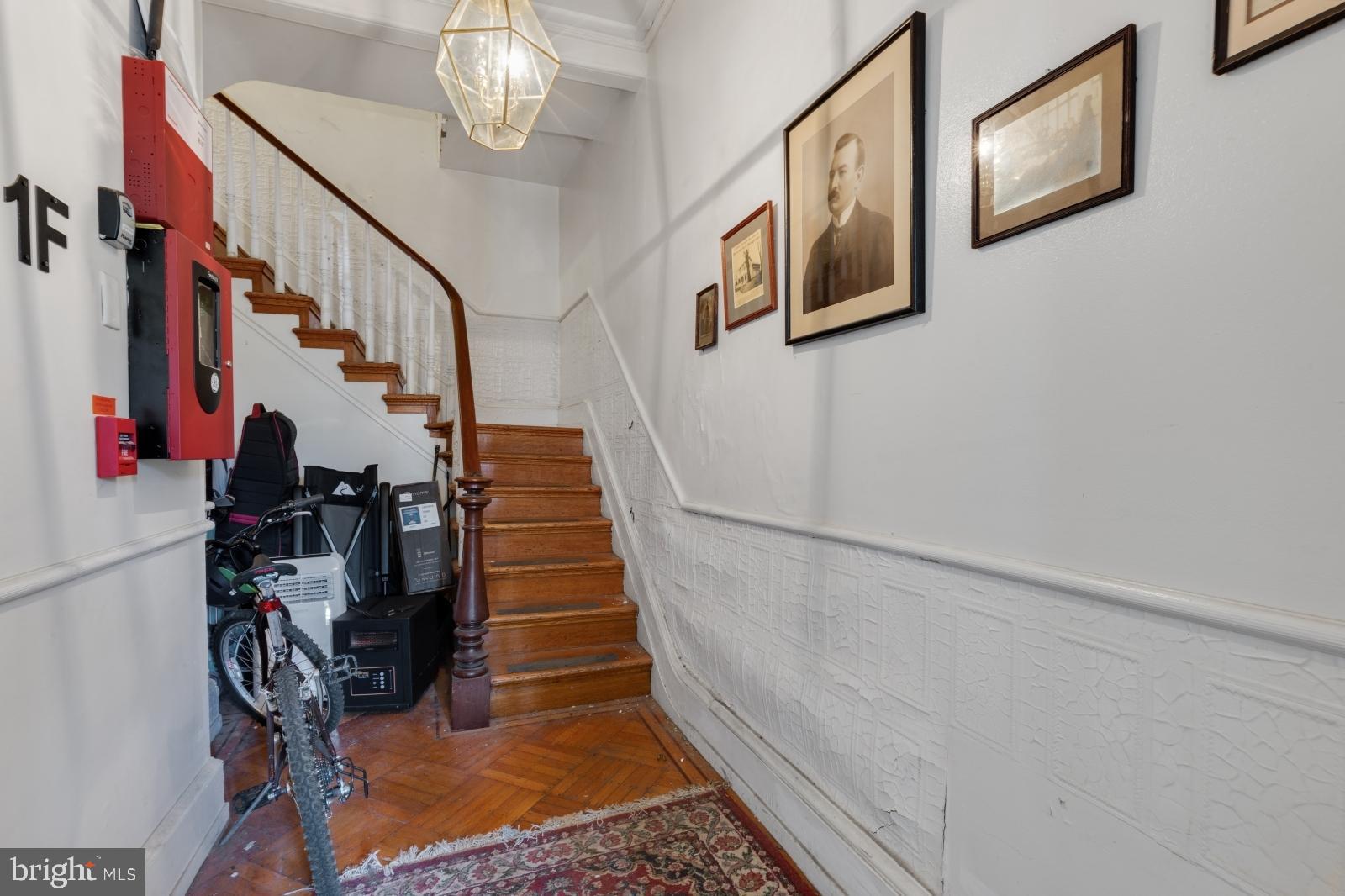 MANAYUNK - Residential Income