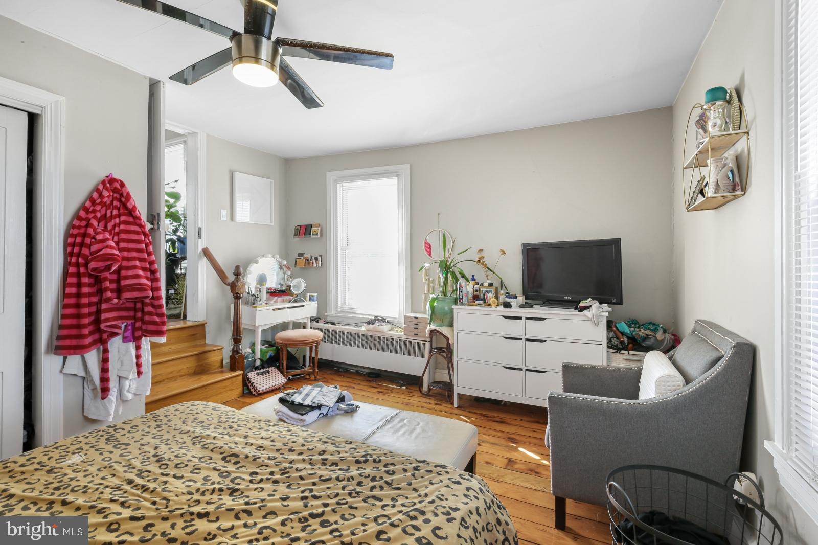 MANAYUNK - Residential Income