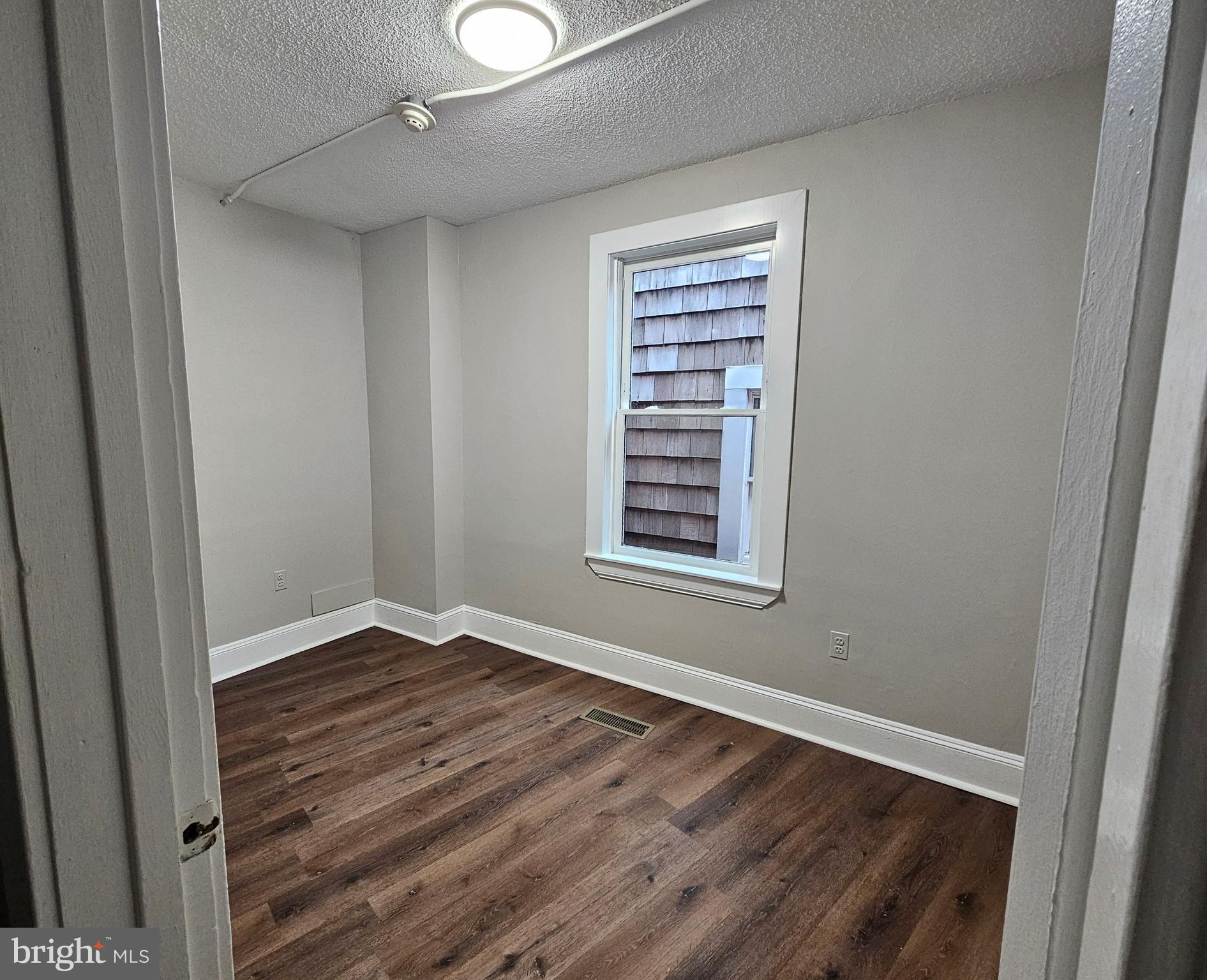 ANNAPOLIS - Residential Lease