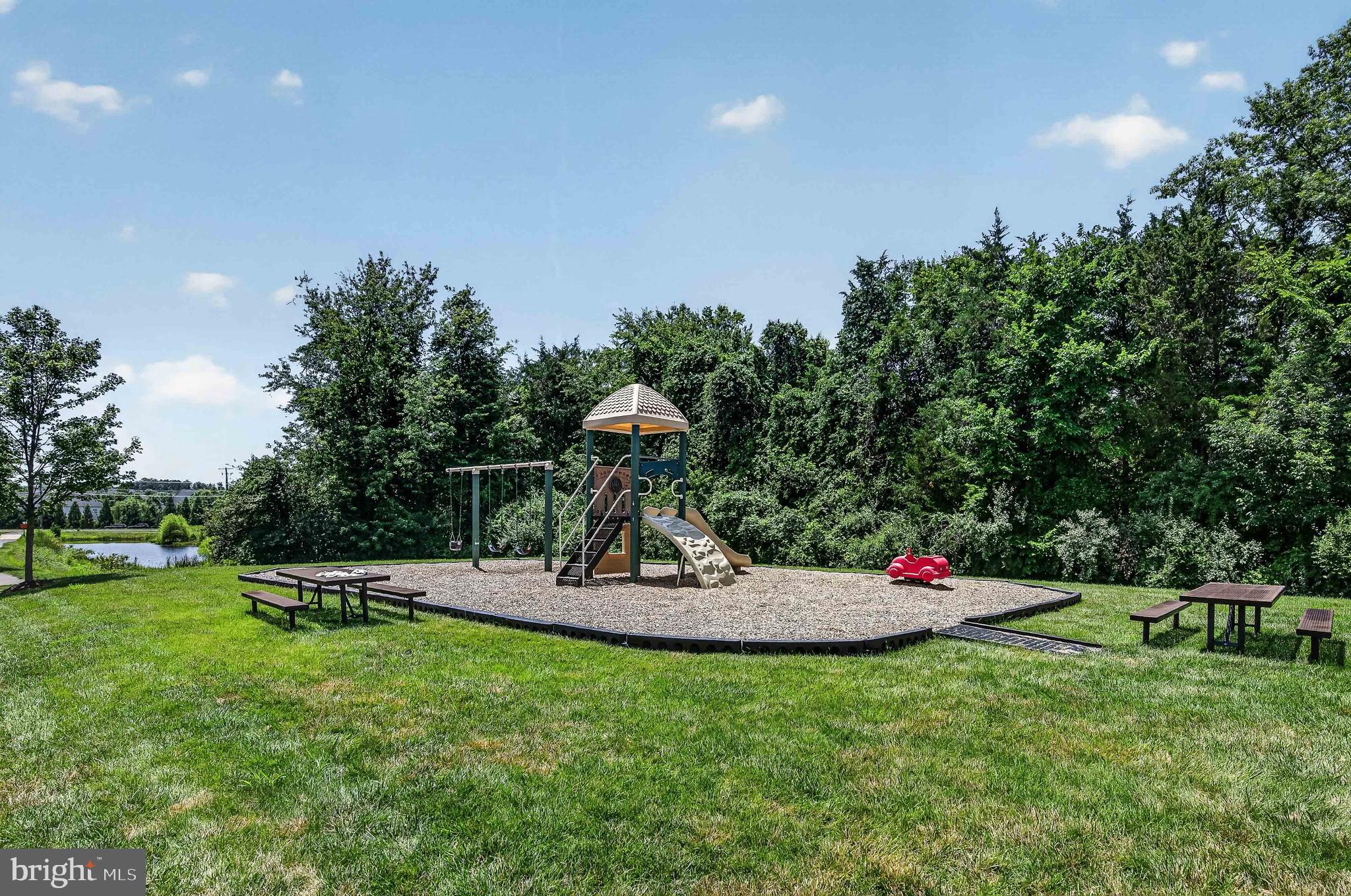 GREENFIELD CROSSING - Residential