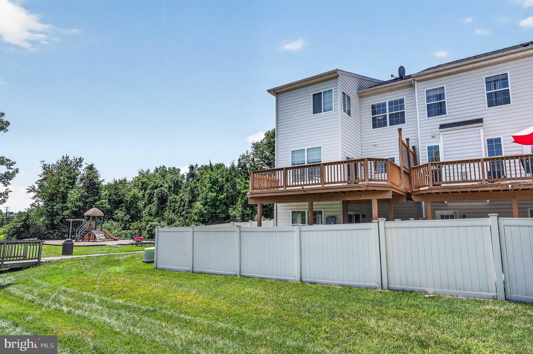 GREENFIELD CROSSING - Residential