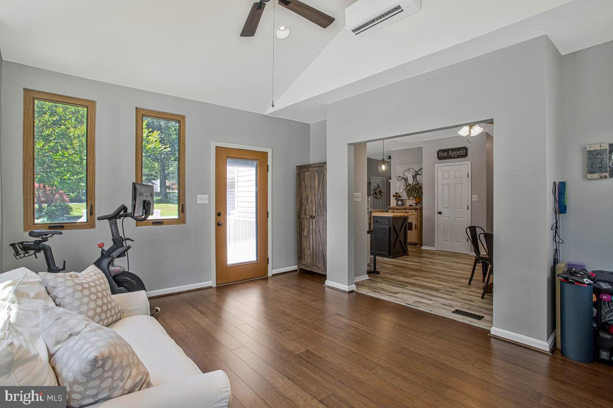 KINGS CREEK ESTATES - Residential