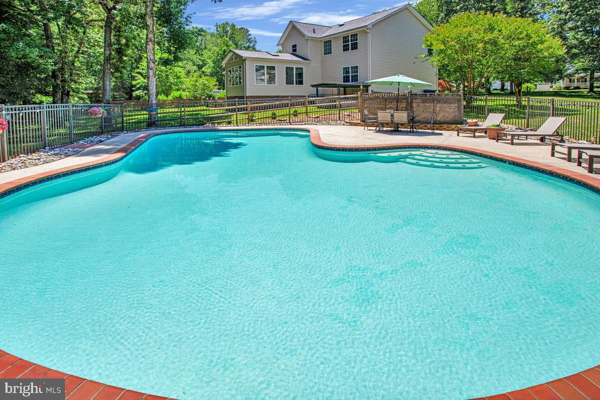 KINGS CREEK ESTATES - Residential