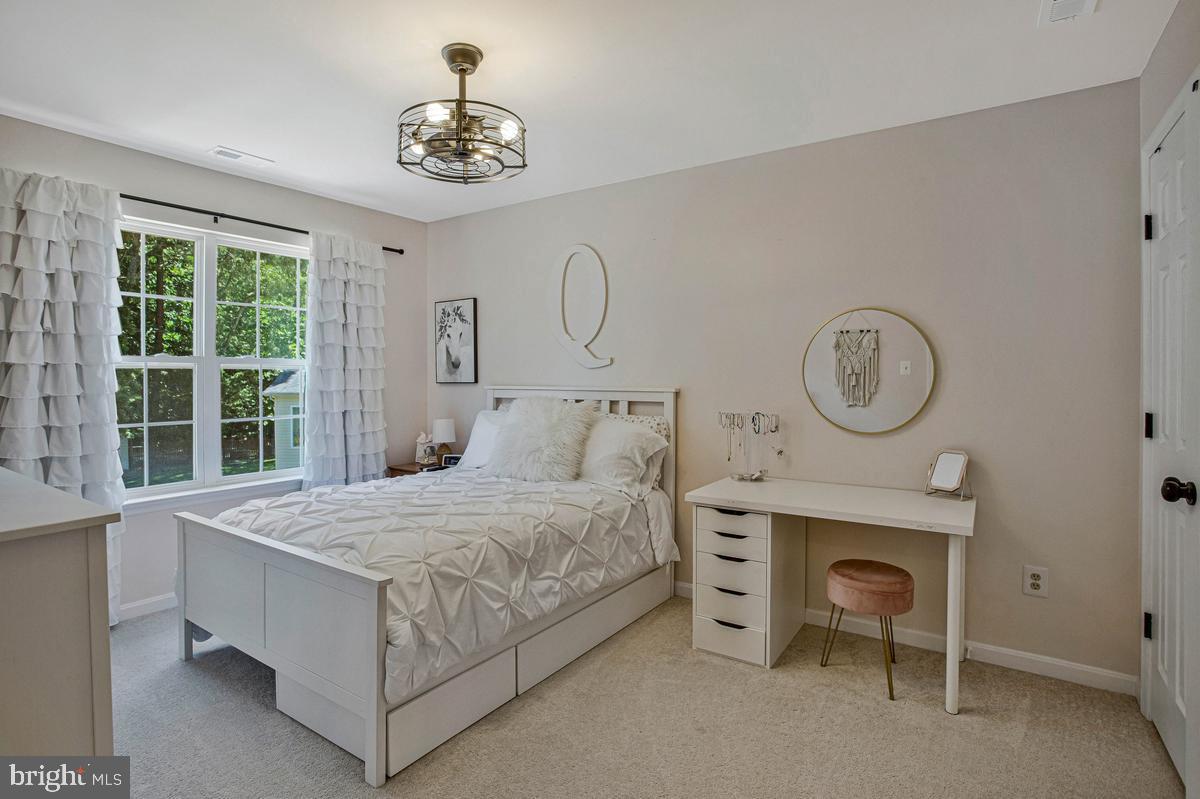 KINGS CREEK ESTATES - Residential