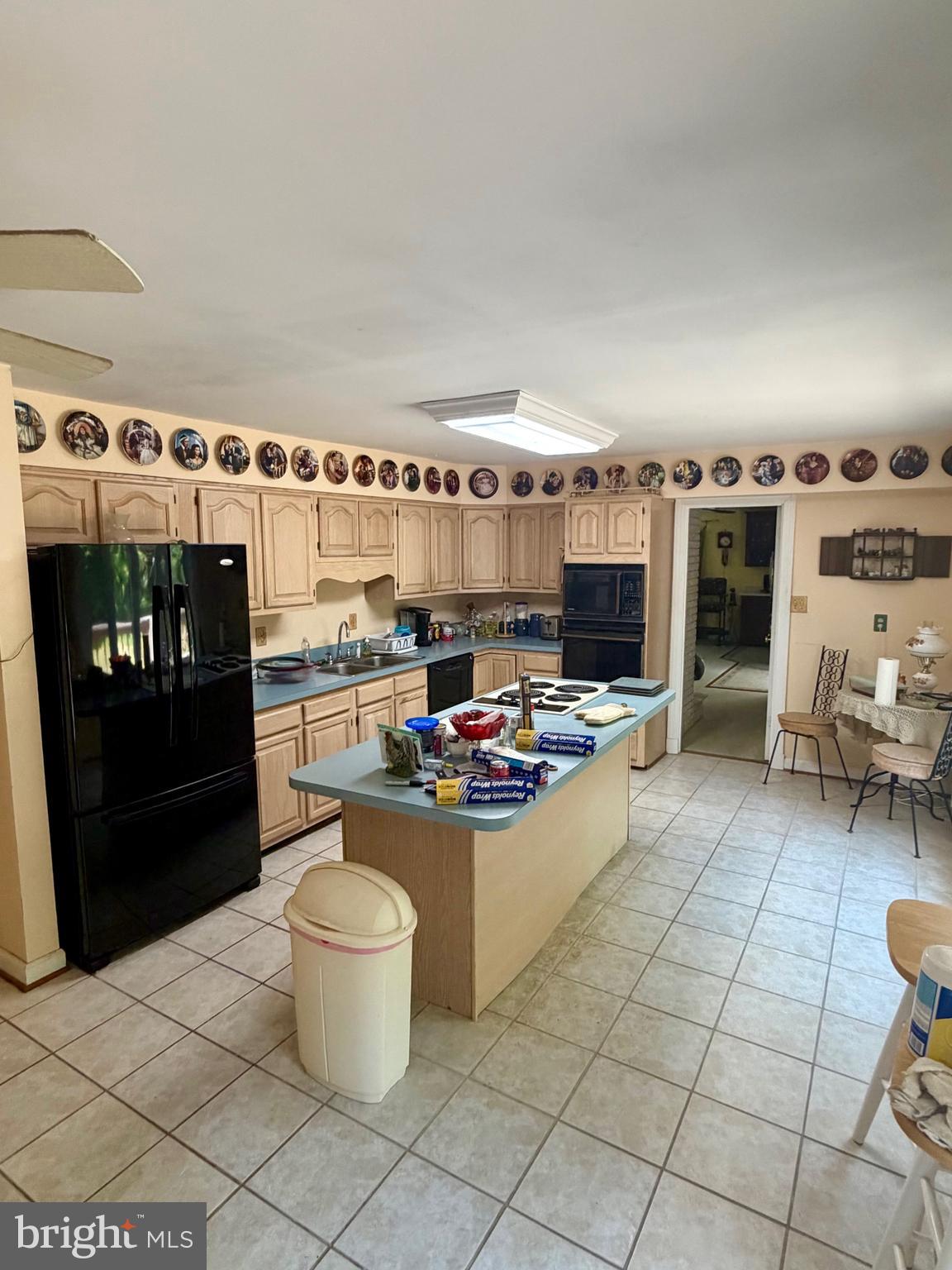 MOUNT CARMEL ESTATES - Residential