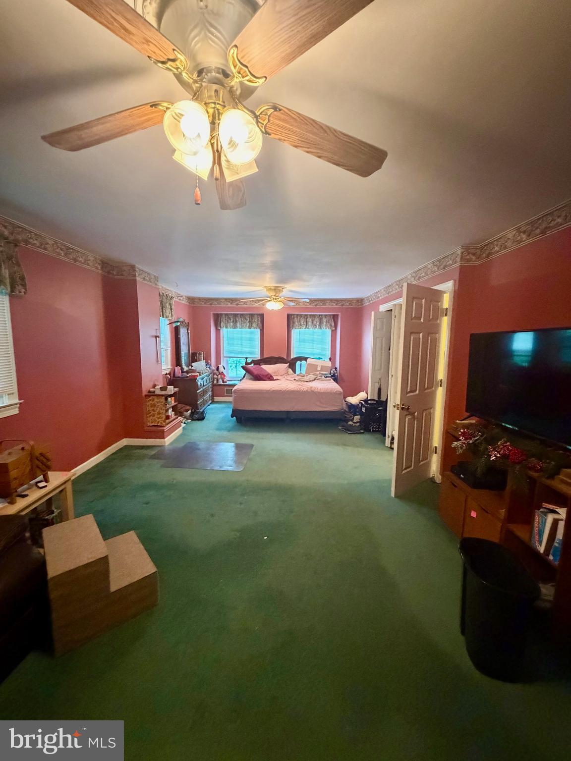 MOUNT CARMEL ESTATES - Residential