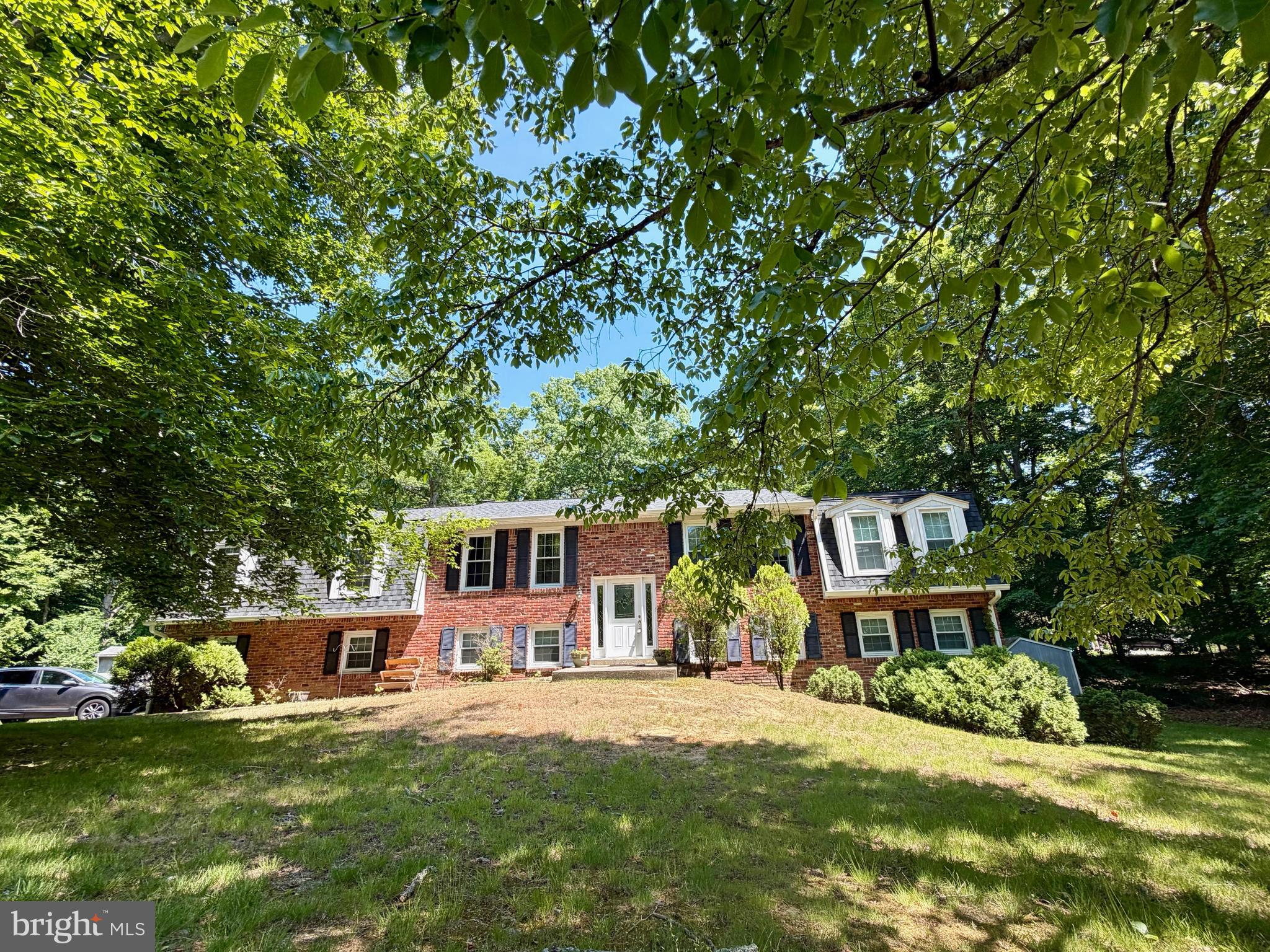 MOUNT CARMEL ESTATES - Residential