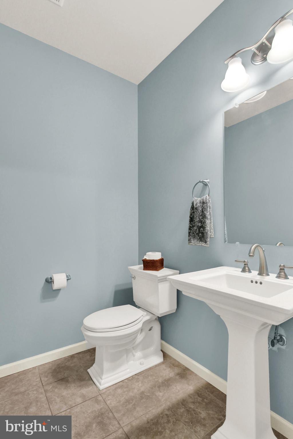 ROLLING MEADOWS - Residential