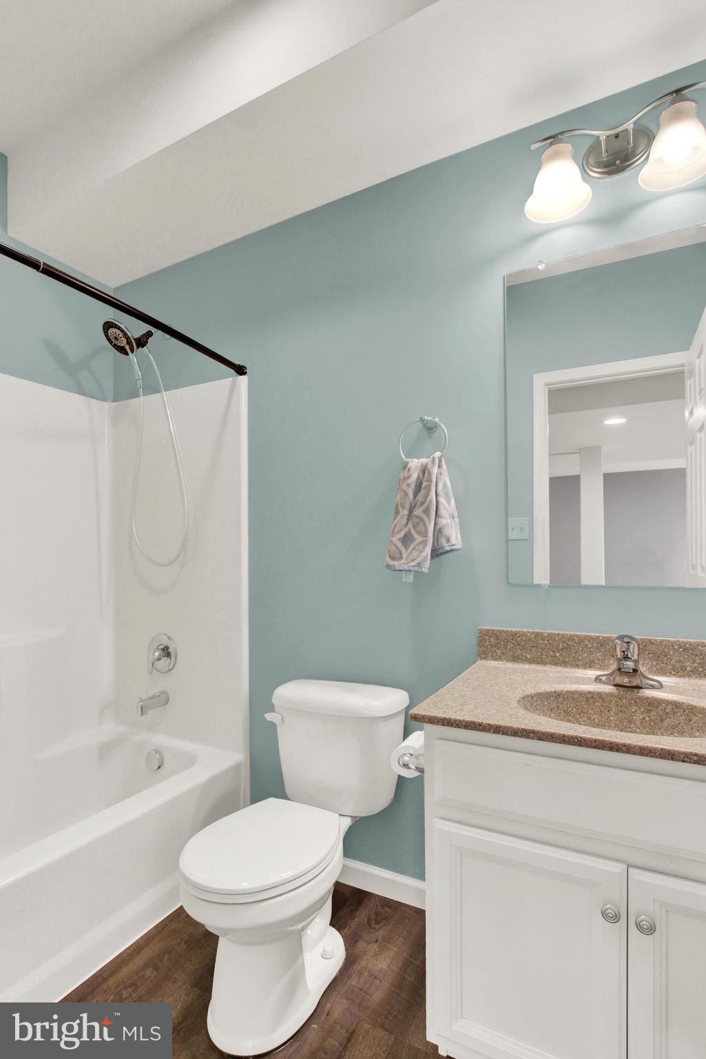 ROLLING MEADOWS - Residential