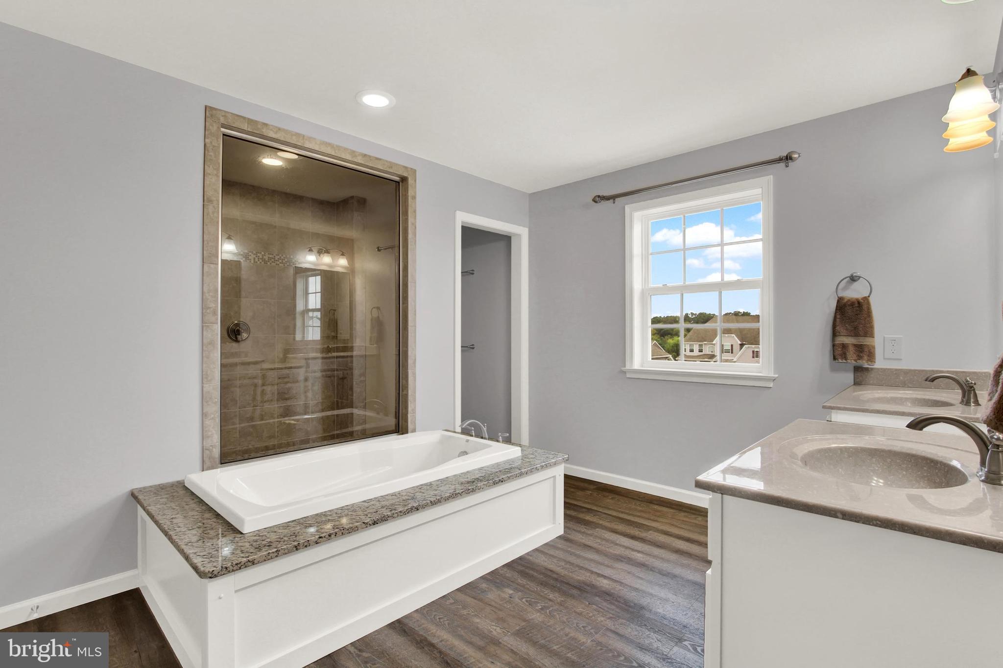 ROLLING MEADOWS - Residential