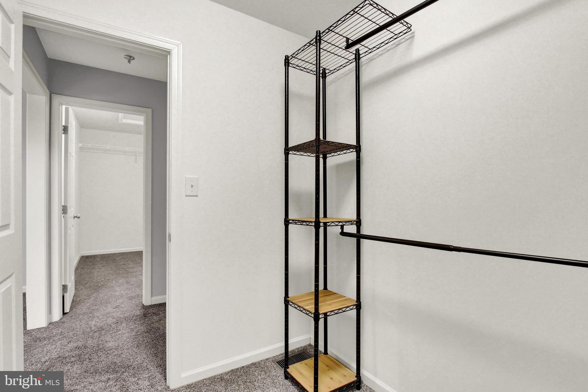 ROLLING MEADOWS - Residential