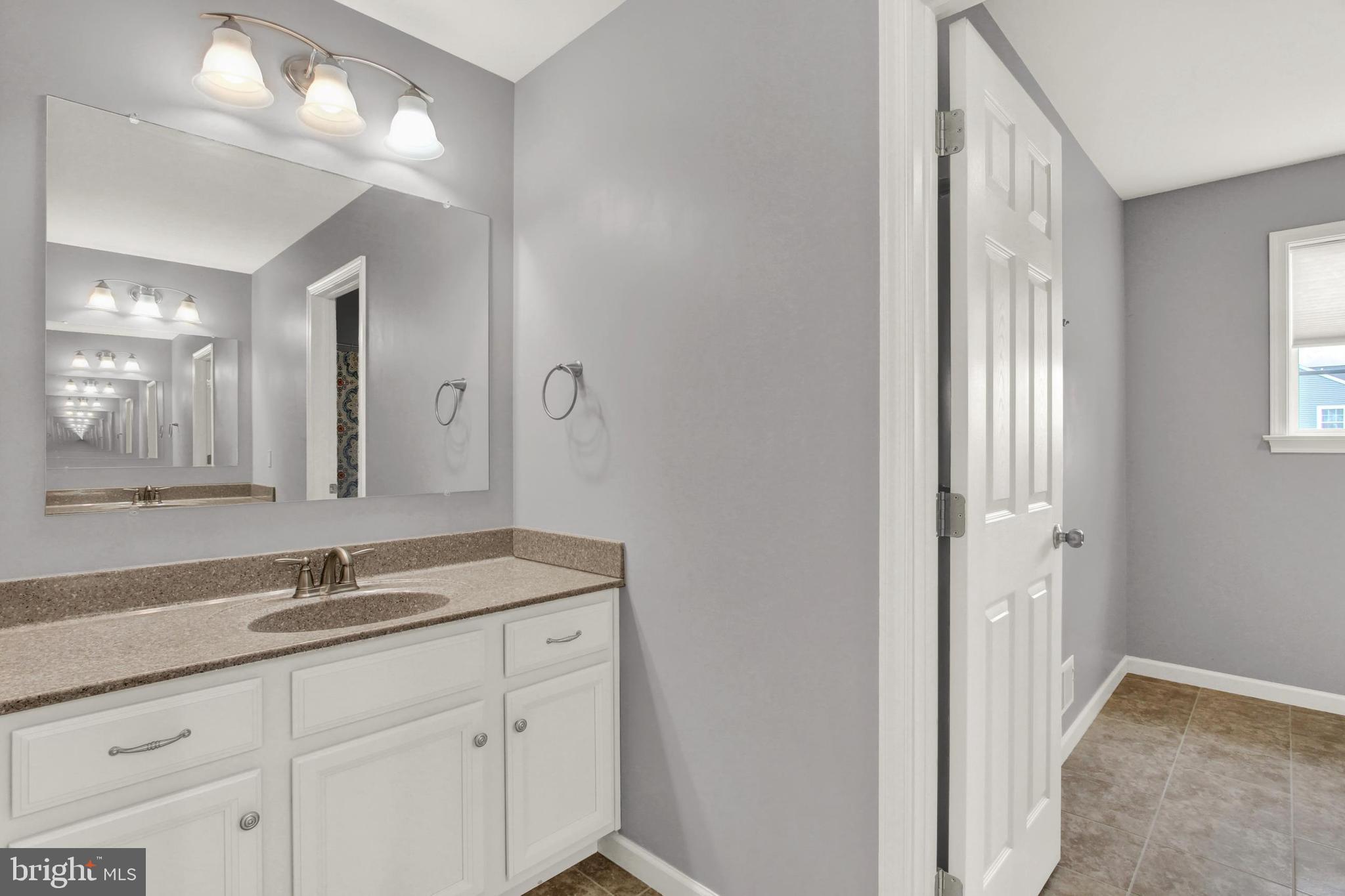 ROLLING MEADOWS - Residential