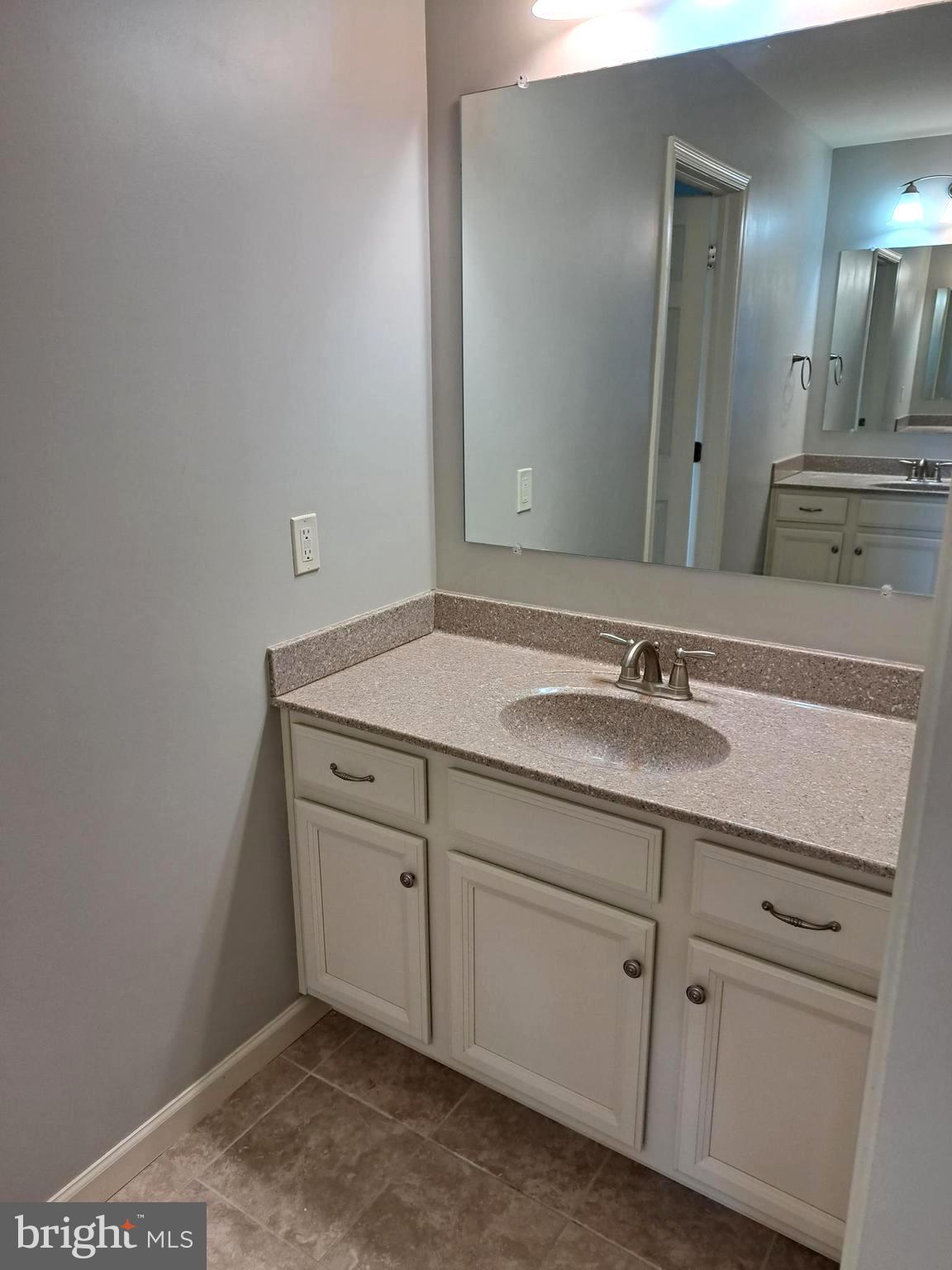 ROLLING MEADOWS - Residential
